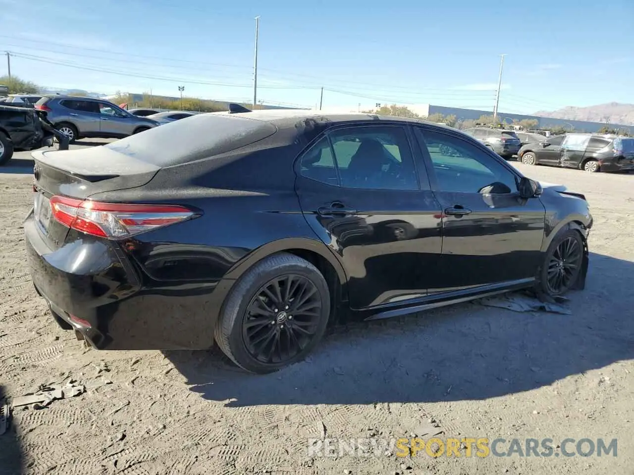3 Фотография поврежденного автомобиля 4T1B11HK0KU287171 TOYOTA CAMRY 2019