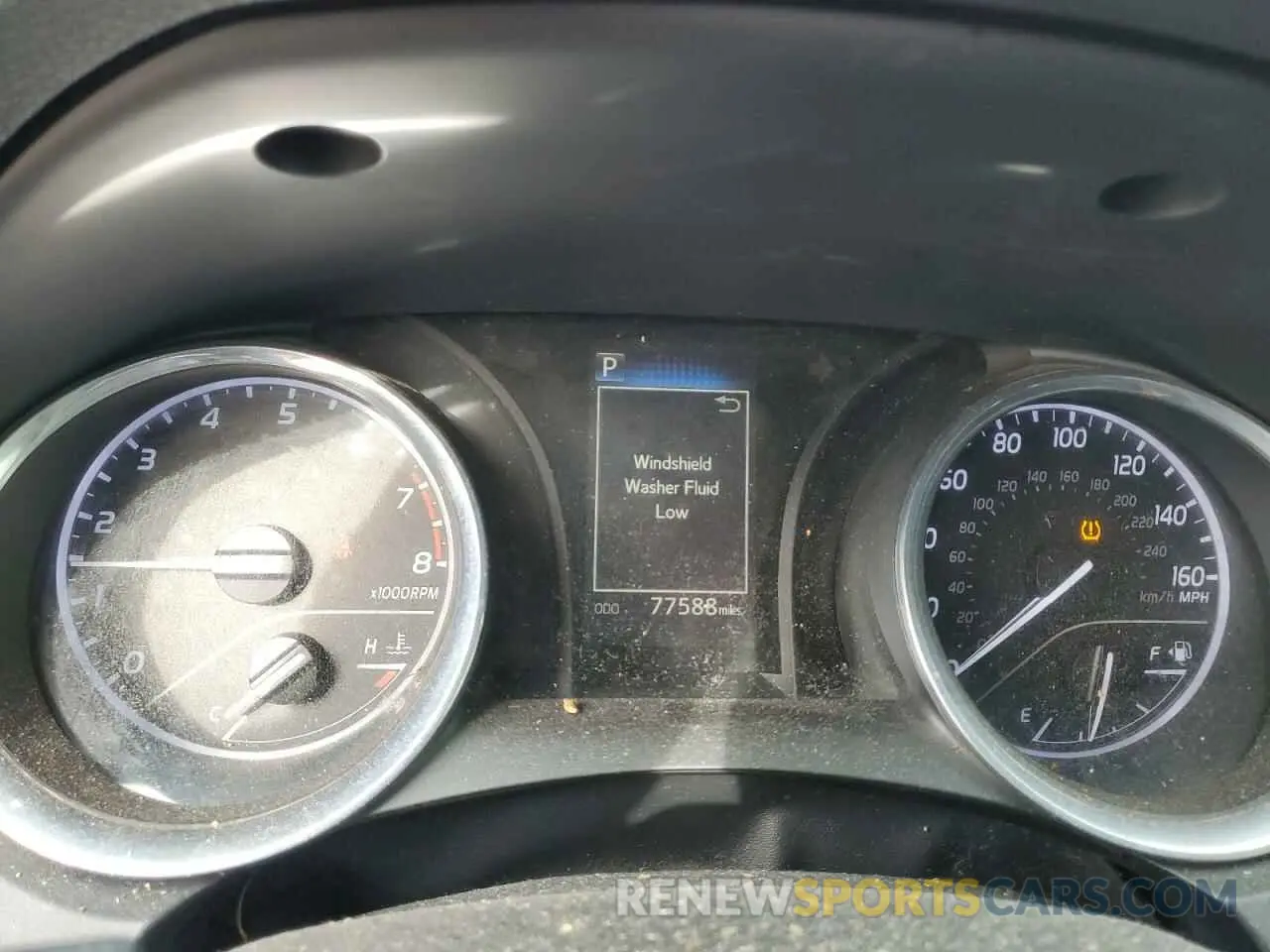 9 Photograph of a damaged car 4T1B11HK0KU288417 TOYOTA CAMRY 2019