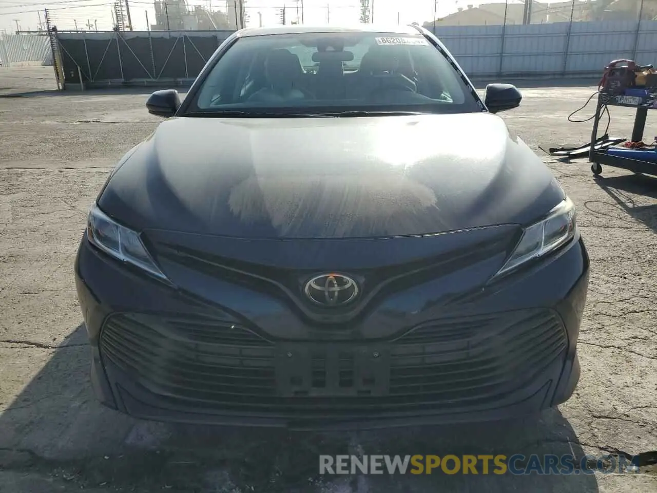 5 Photograph of a damaged car 4T1B11HK0KU291883 TOYOTA CAMRY 2019