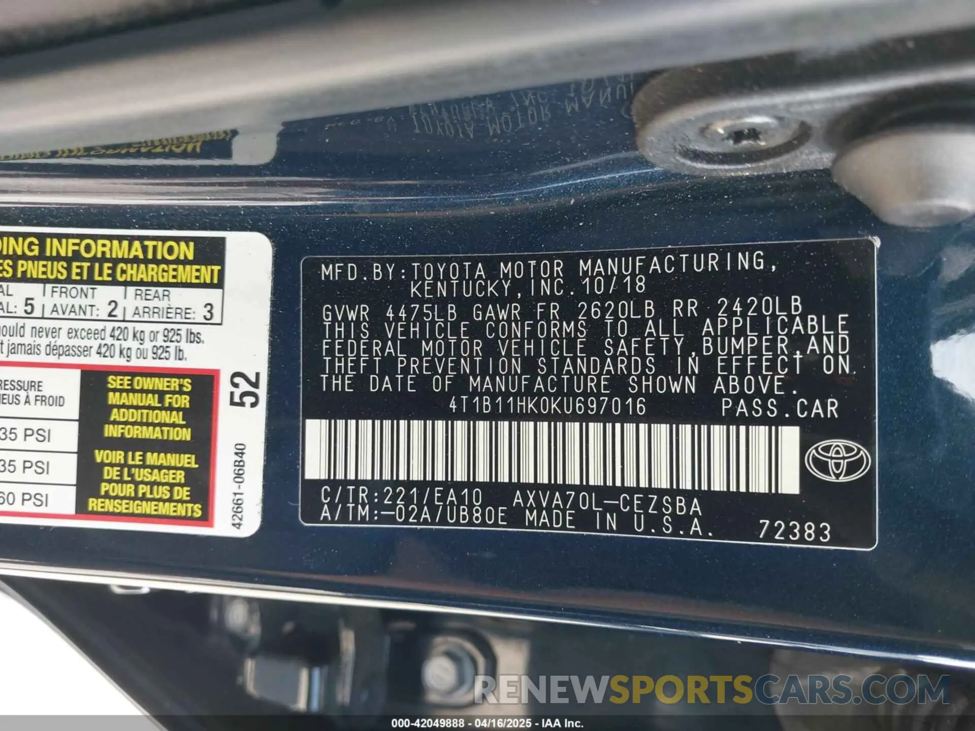 9 Photograph of a damaged car 4T1B11HK0KU697016 TOYOTA CAMRY 2019