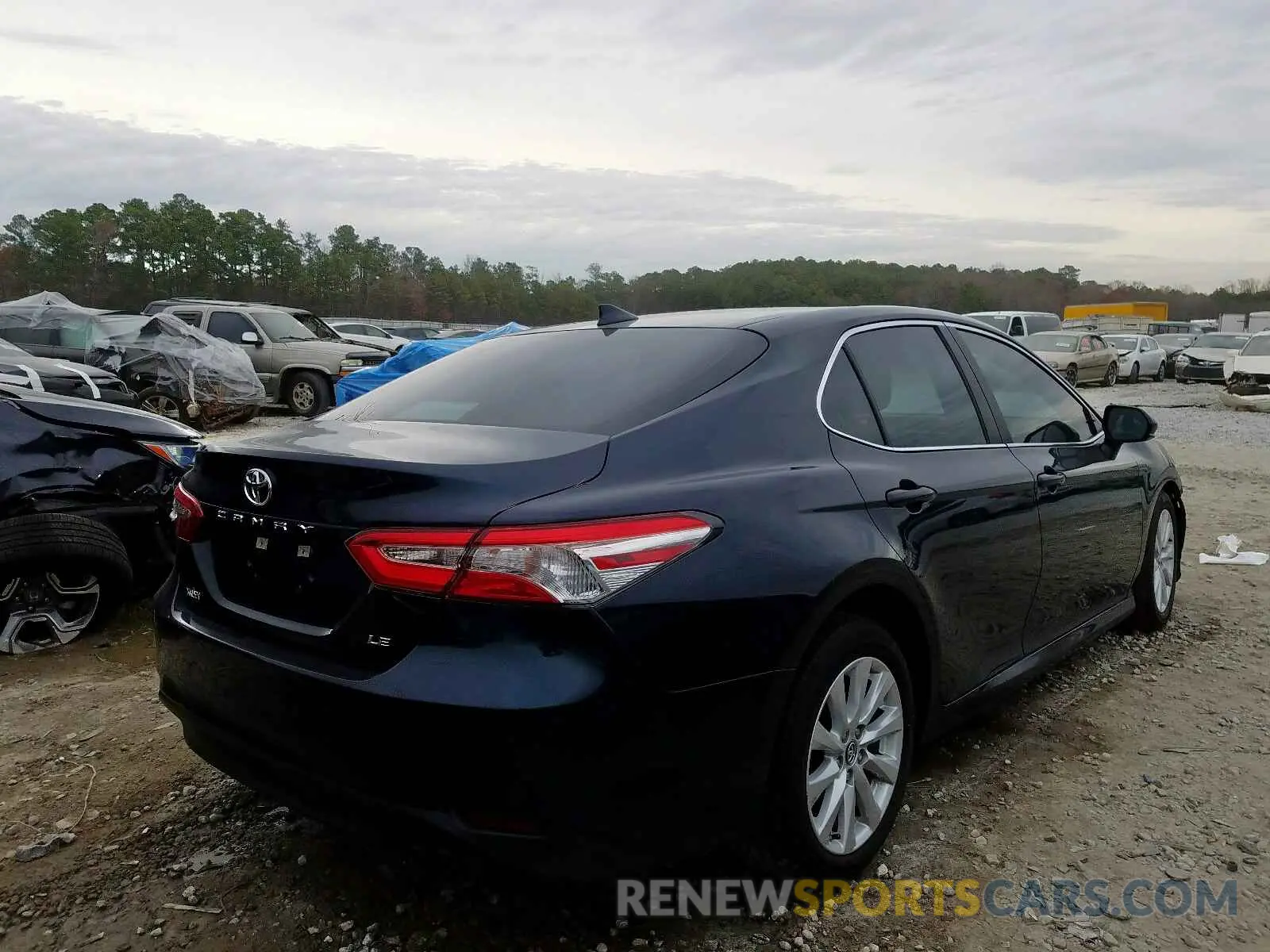 4 Photograph of a damaged car 4T1B11HK0KU699333 TOYOTA CAMRY 2019