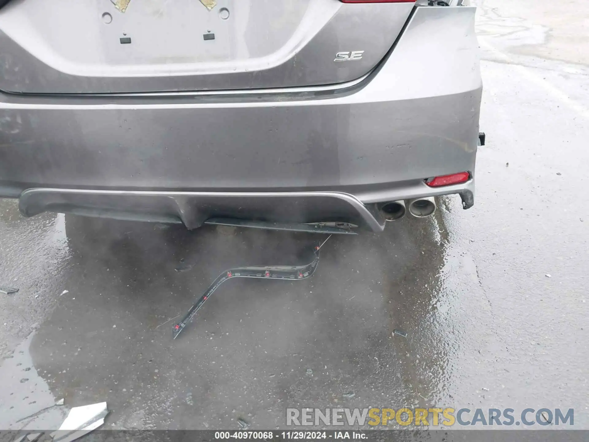 20 Photograph of a damaged car 4T1B11HK0KU719144 TOYOTA CAMRY 2019