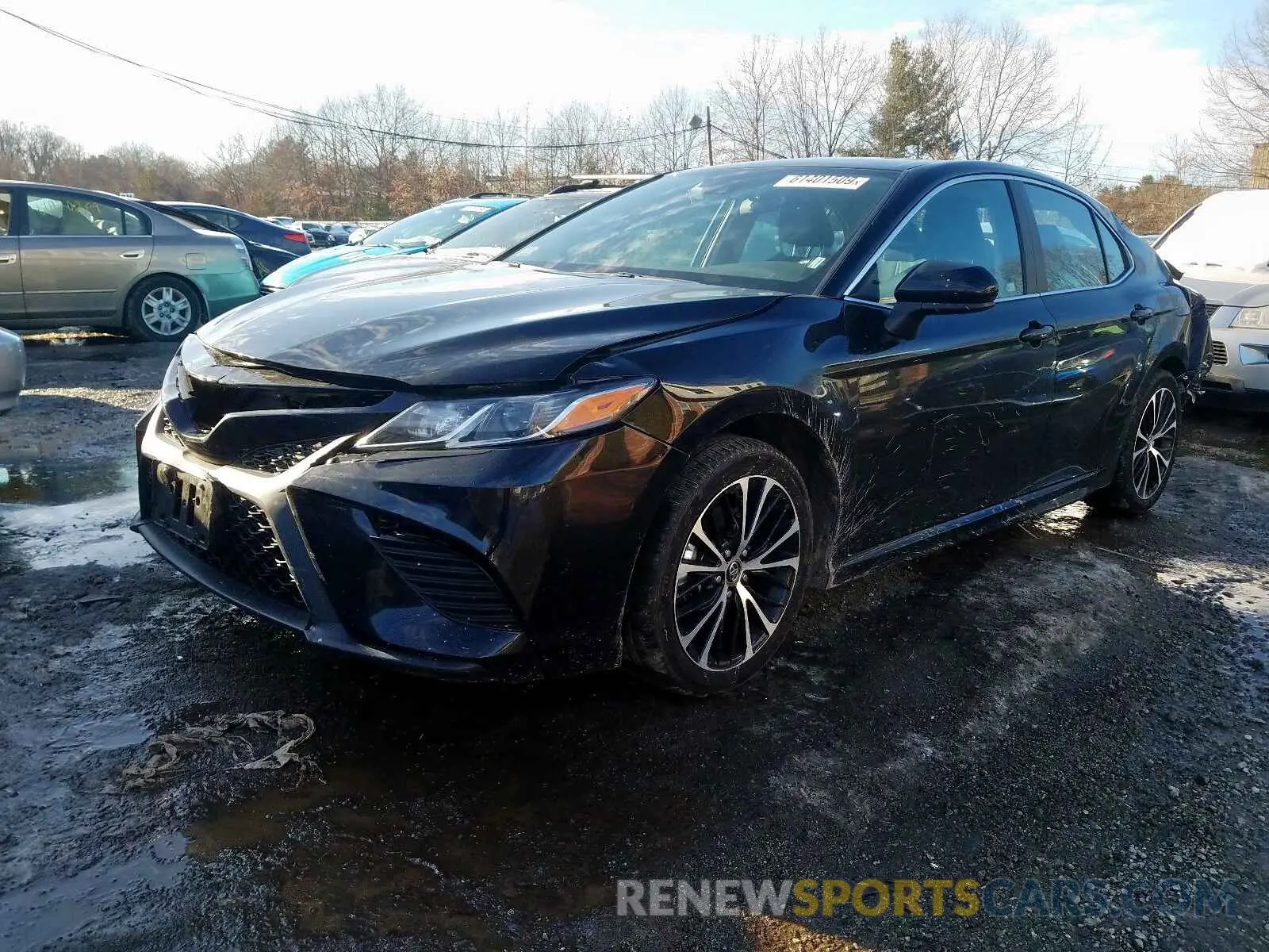 2 Photograph of a damaged car 4T1B11HK0KU723131 TOYOTA CAMRY 2019