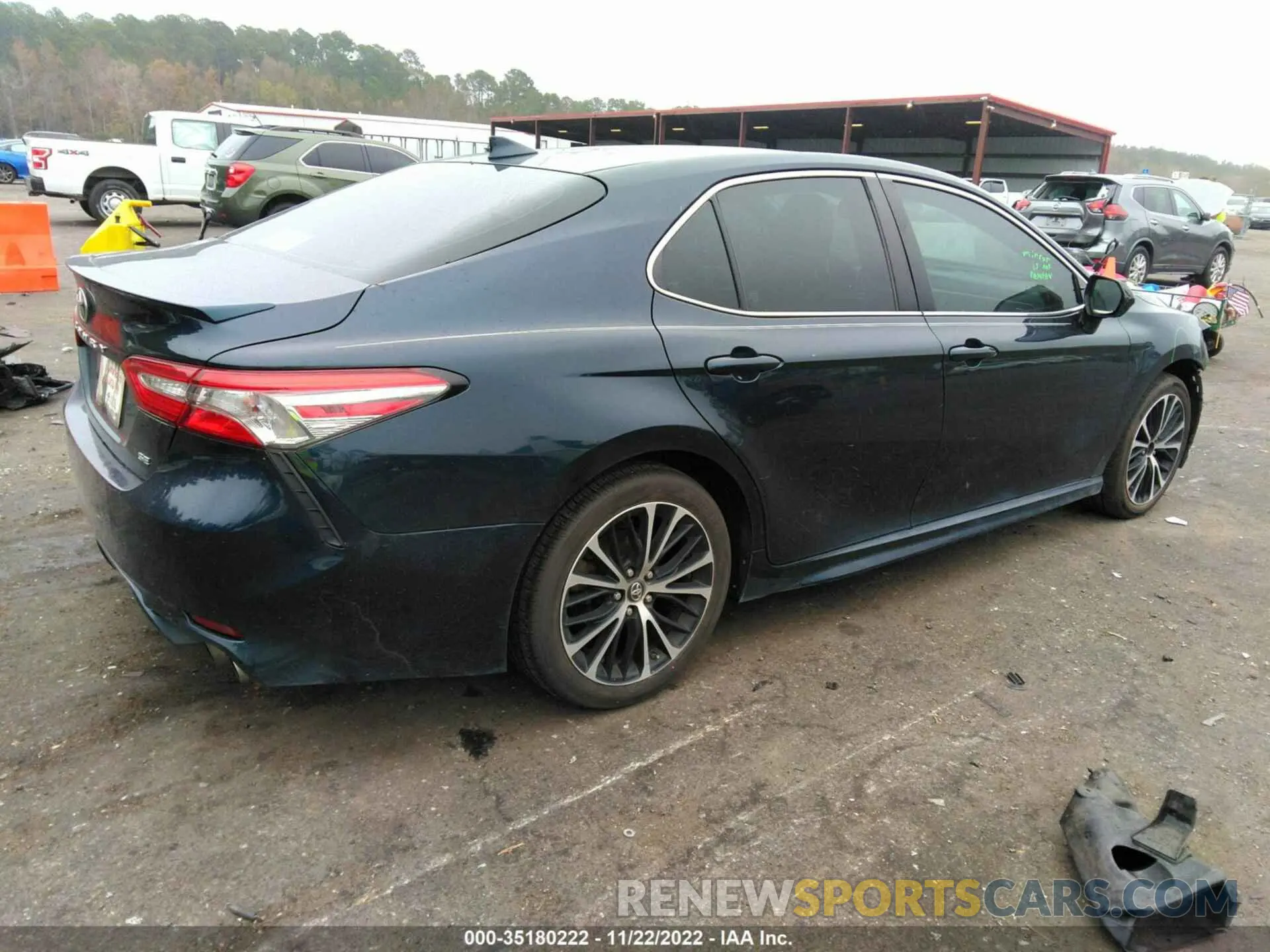 4 Фотография поврежденного автомобиля 4T1B11HK0KU734565 TOYOTA CAMRY 2019