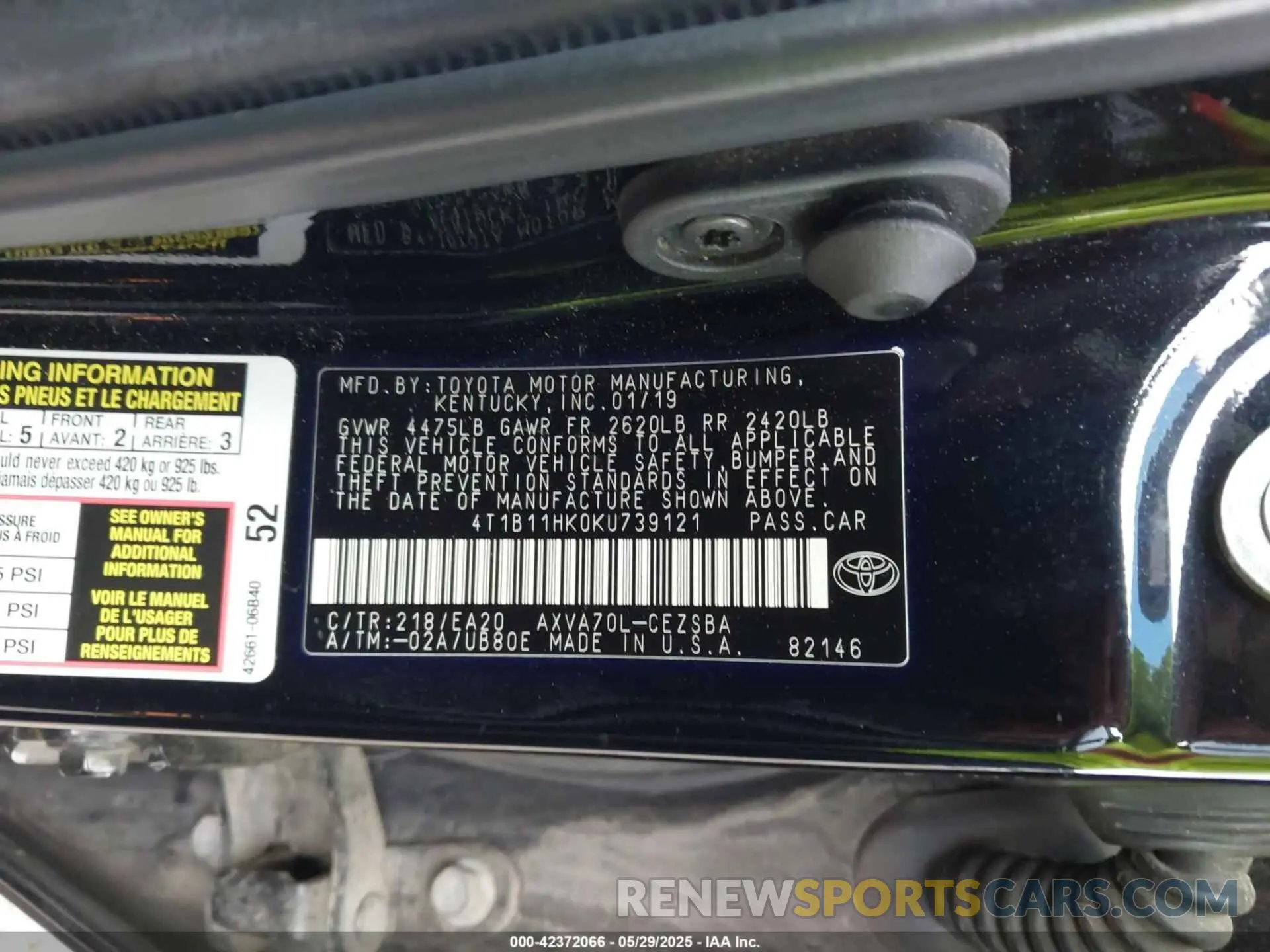 9 Photograph of a damaged car 4T1B11HK0KU739121 TOYOTA CAMRY 2019