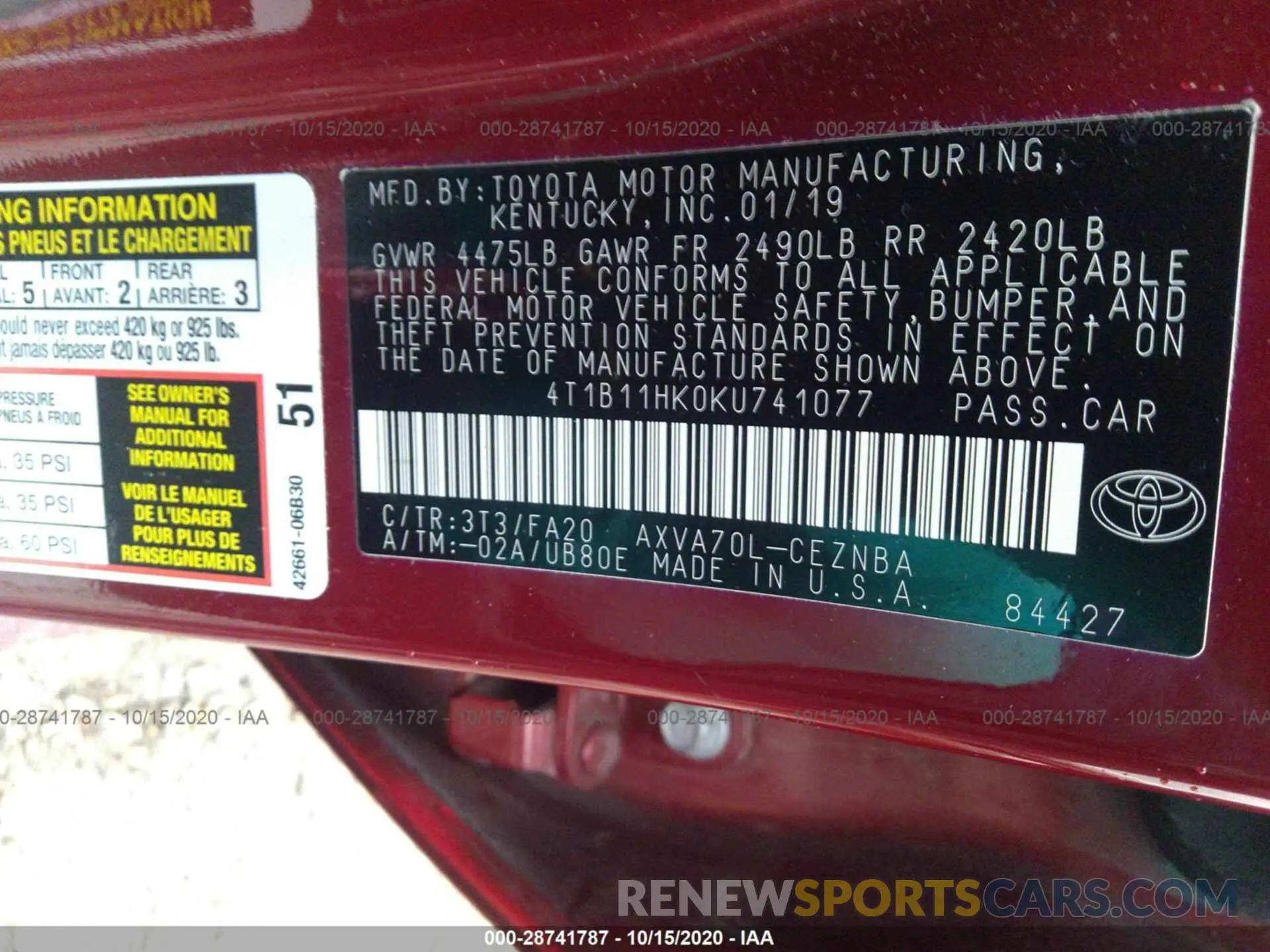 9 Photograph of a damaged car 4T1B11HK0KU741077 TOYOTA CAMRY 2019