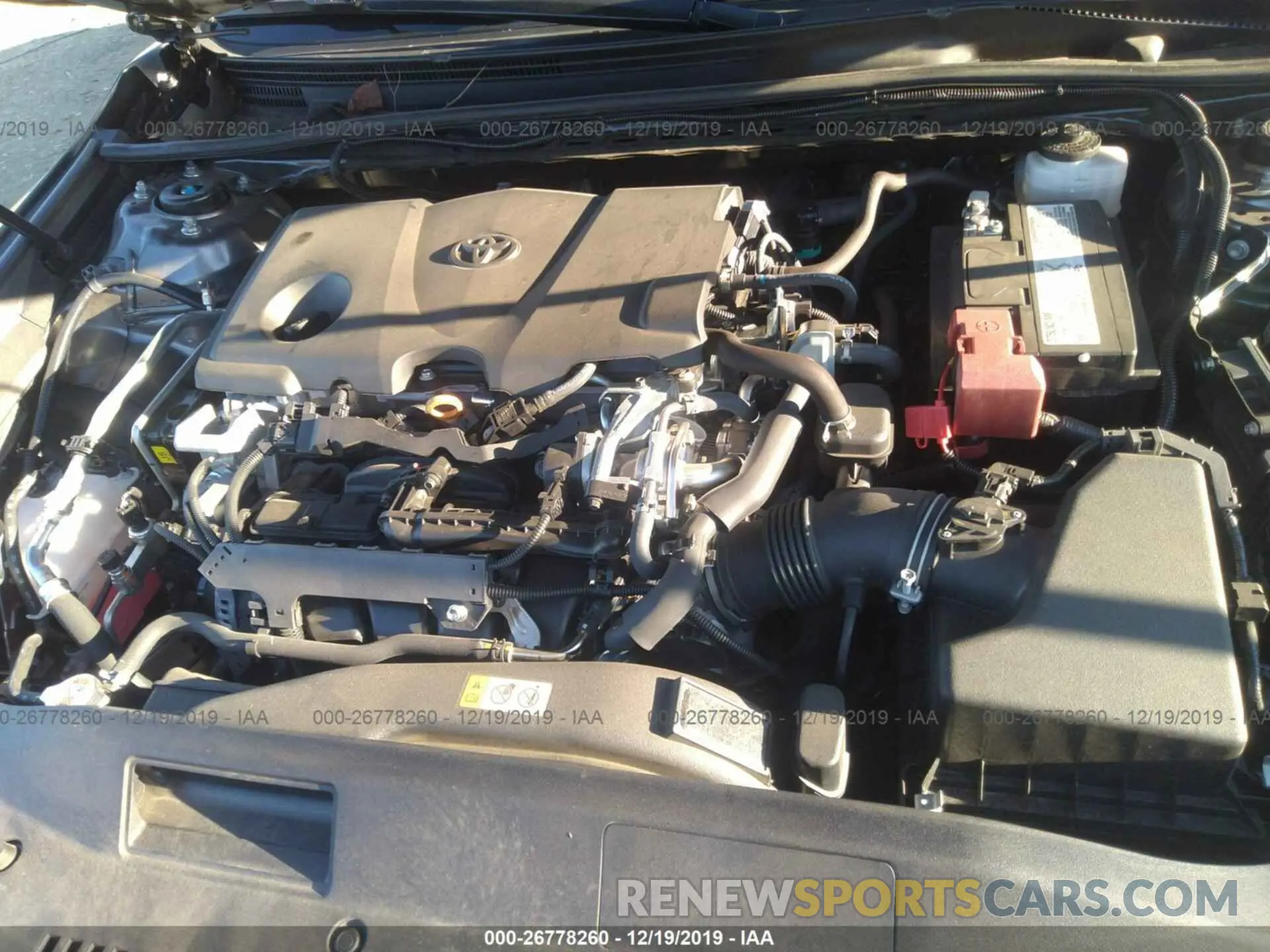 10 Photograph of a damaged car 4T1B11HK0KU746425 TOYOTA CAMRY 2019