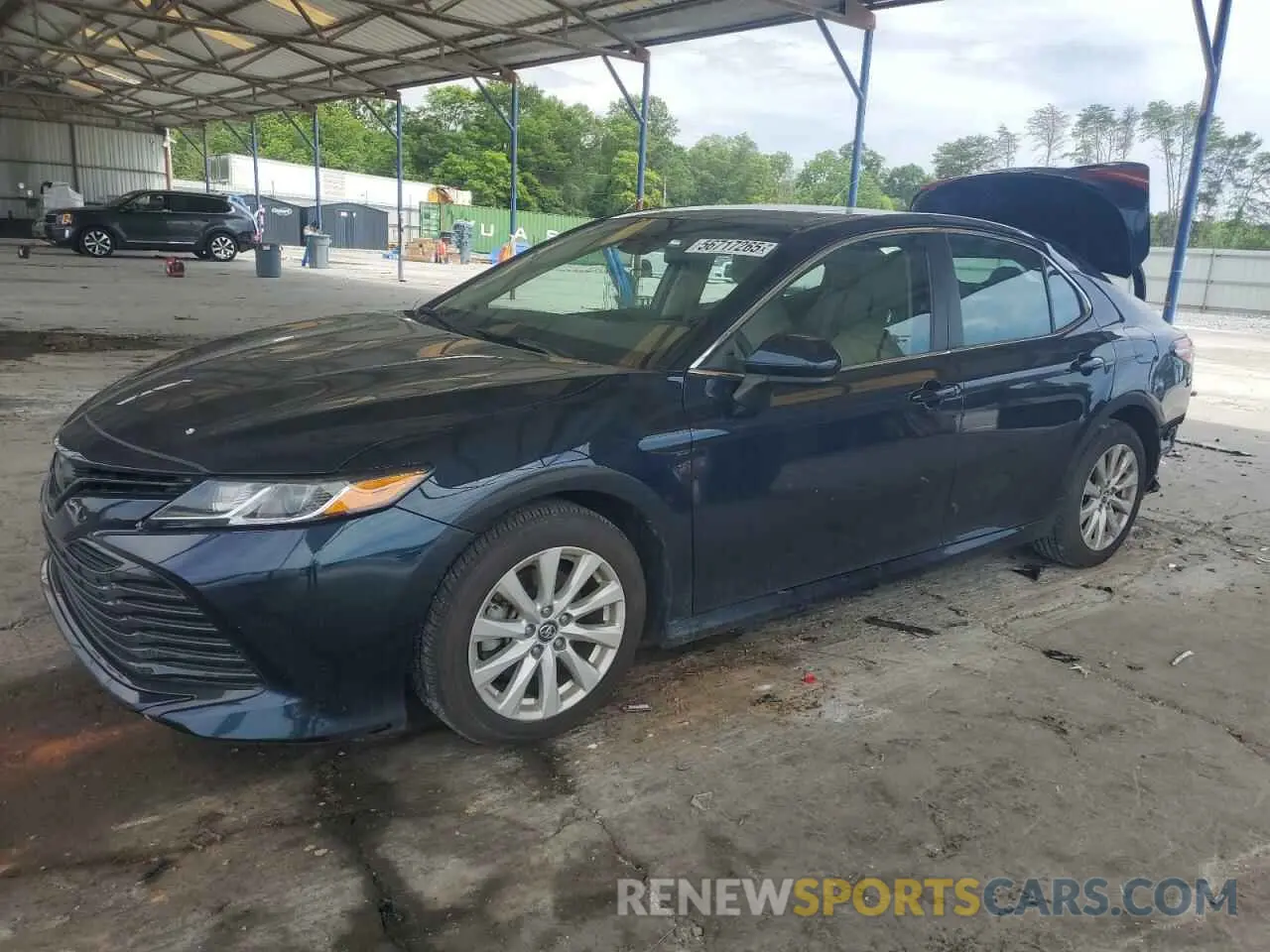 1 Photograph of a damaged car 4T1B11HK0KU766142 TOYOTA CAMRY 2019