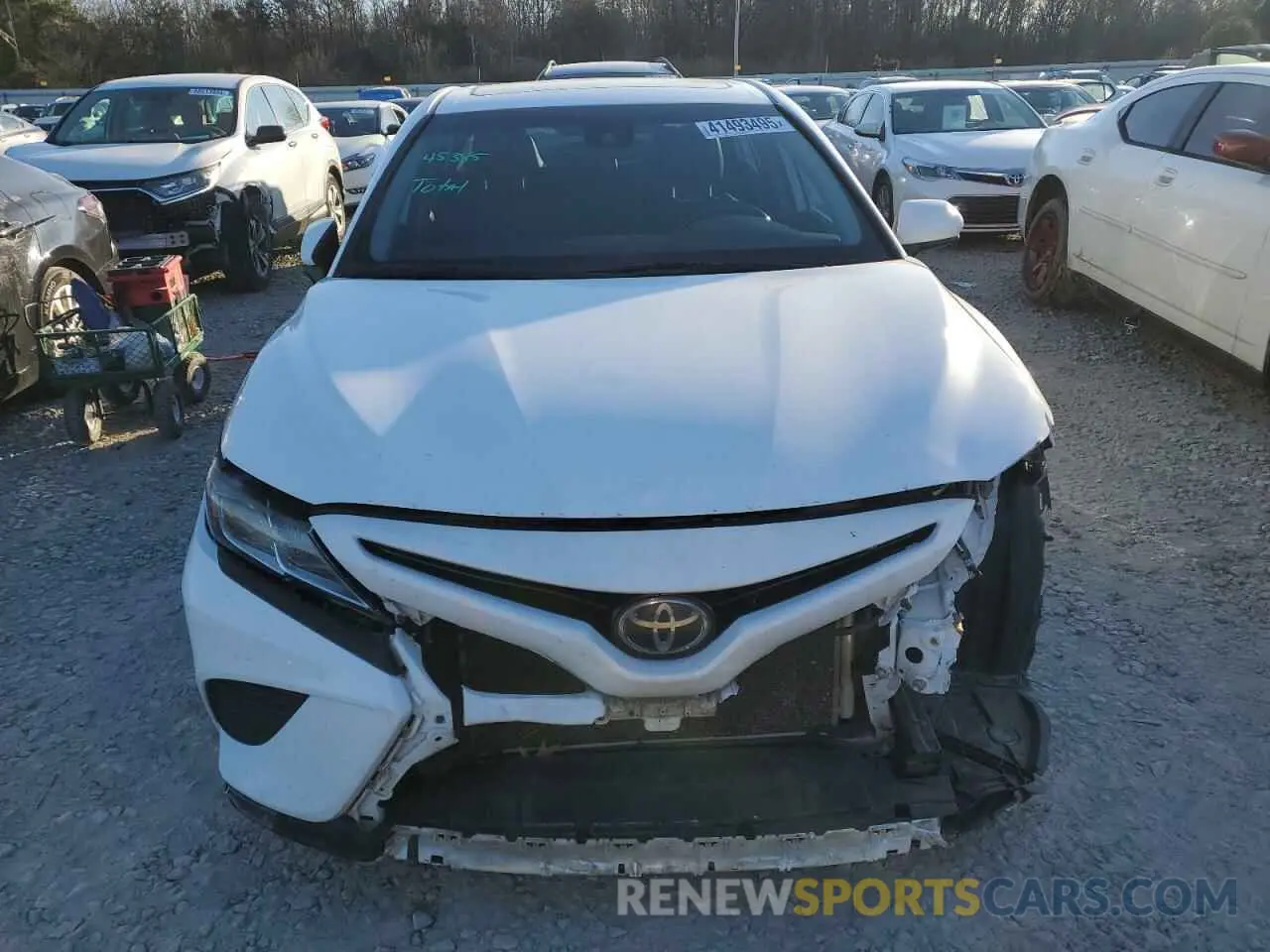 5 Photograph of a damaged car 4T1B11HK0KU767680 TOYOTA CAMRY 2019