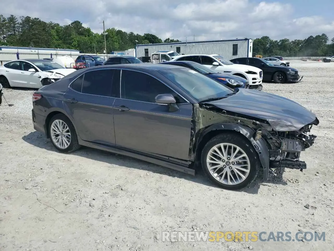 4 Фотография поврежденного автомобиля 4T1B11HK0KU783538 TOYOTA CAMRY 2019