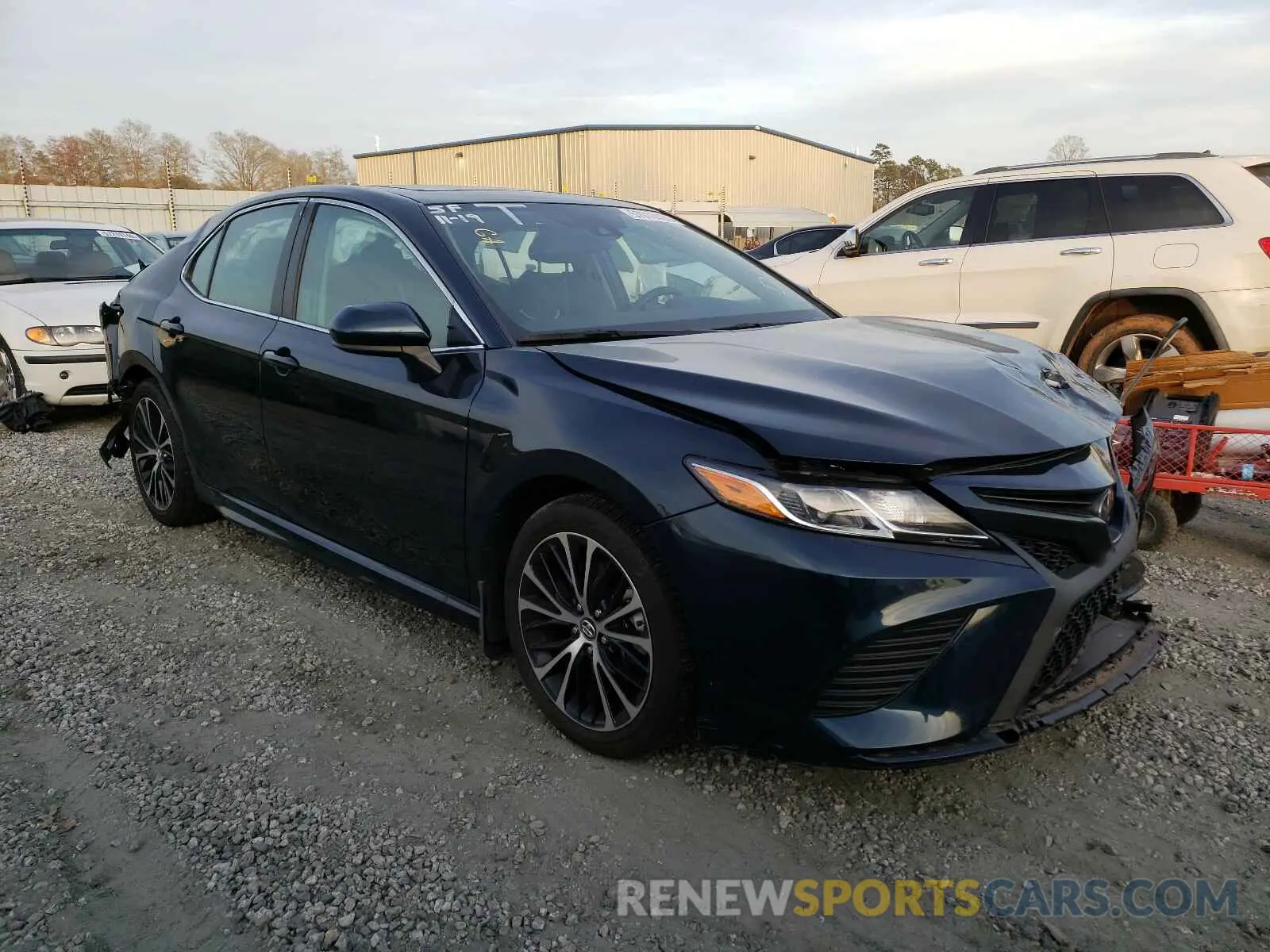 1 Photograph of a damaged car 4T1B11HK0KU789565 TOYOTA CAMRY 2019