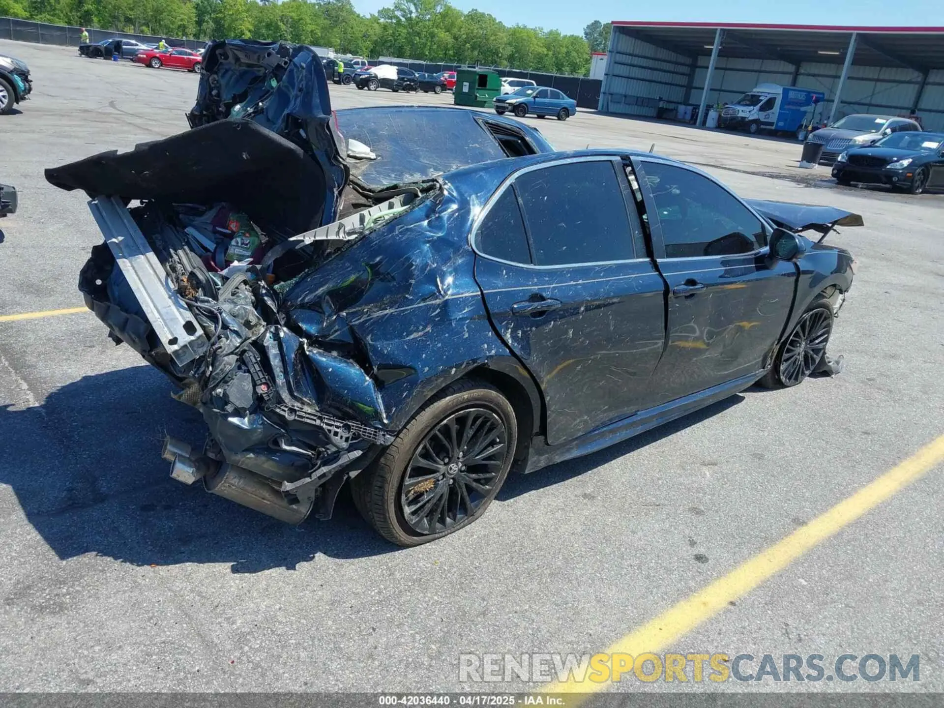 4 Фотография поврежденного автомобиля 4T1B11HK0KU790070 TOYOTA CAMRY 2019