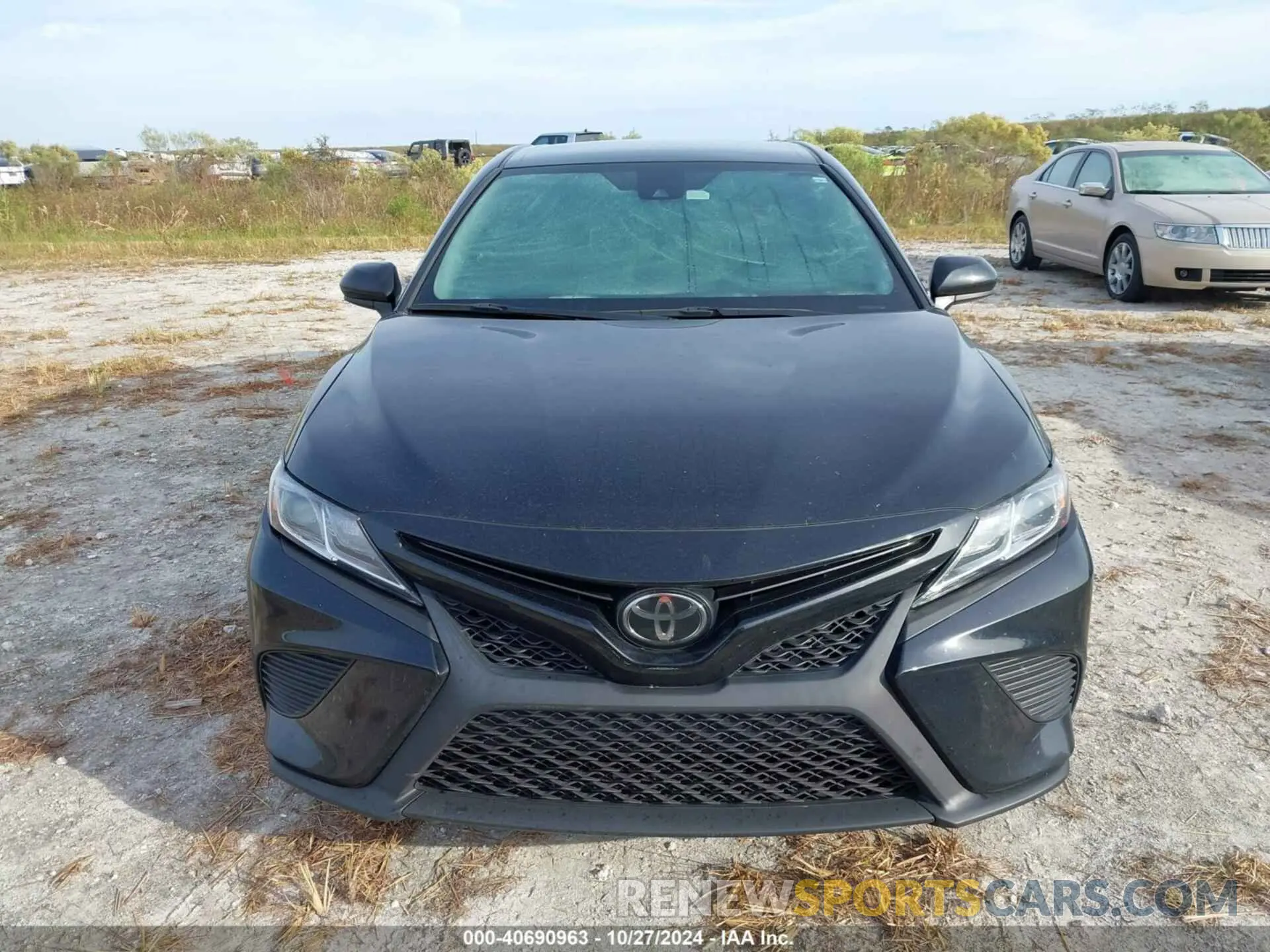 11 Фотография поврежденного автомобиля 4T1B11HK0KU795754 TOYOTA CAMRY 2019