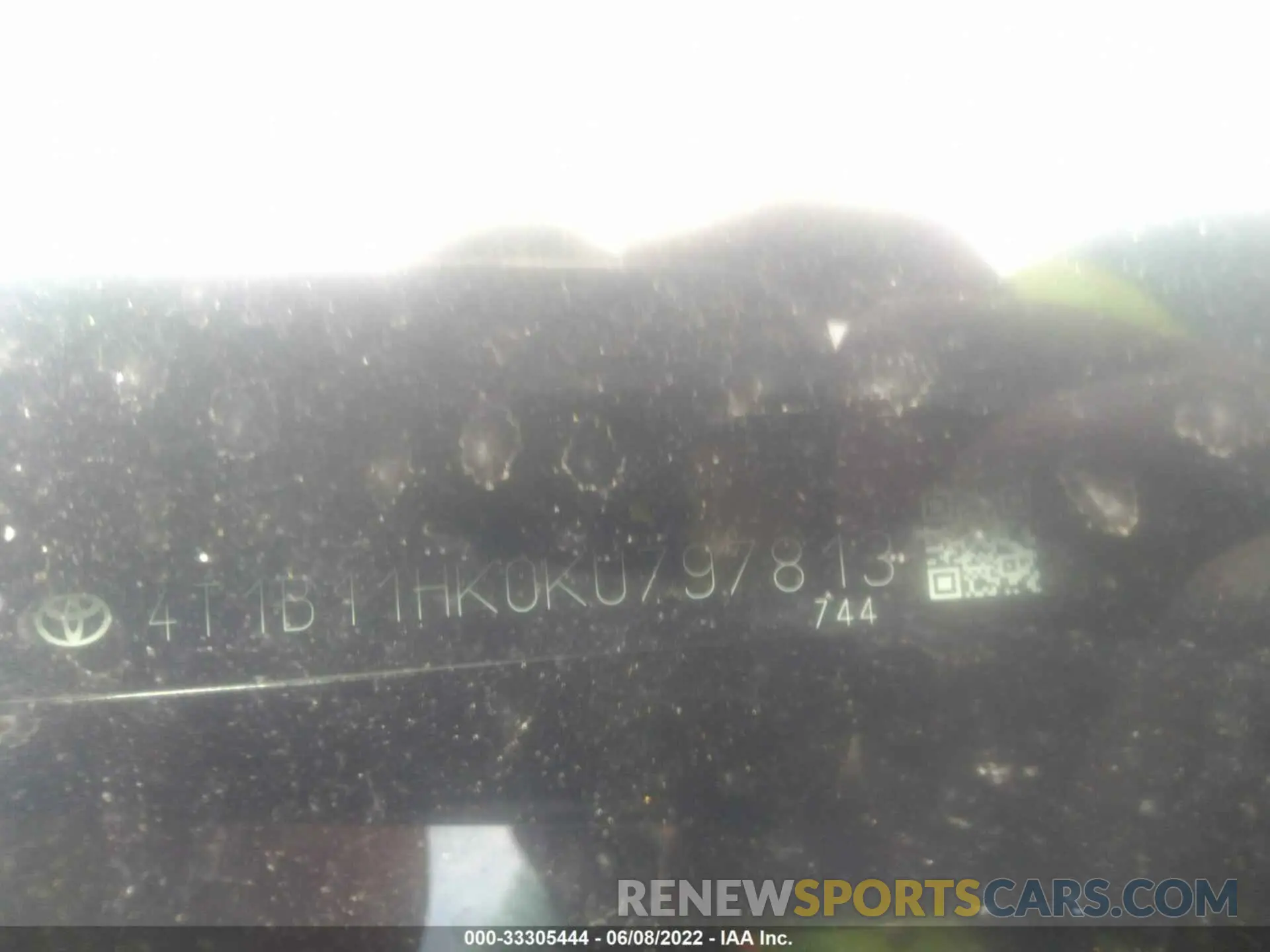 9 Photograph of a damaged car 4T1B11HK0KU797813 TOYOTA CAMRY 2019