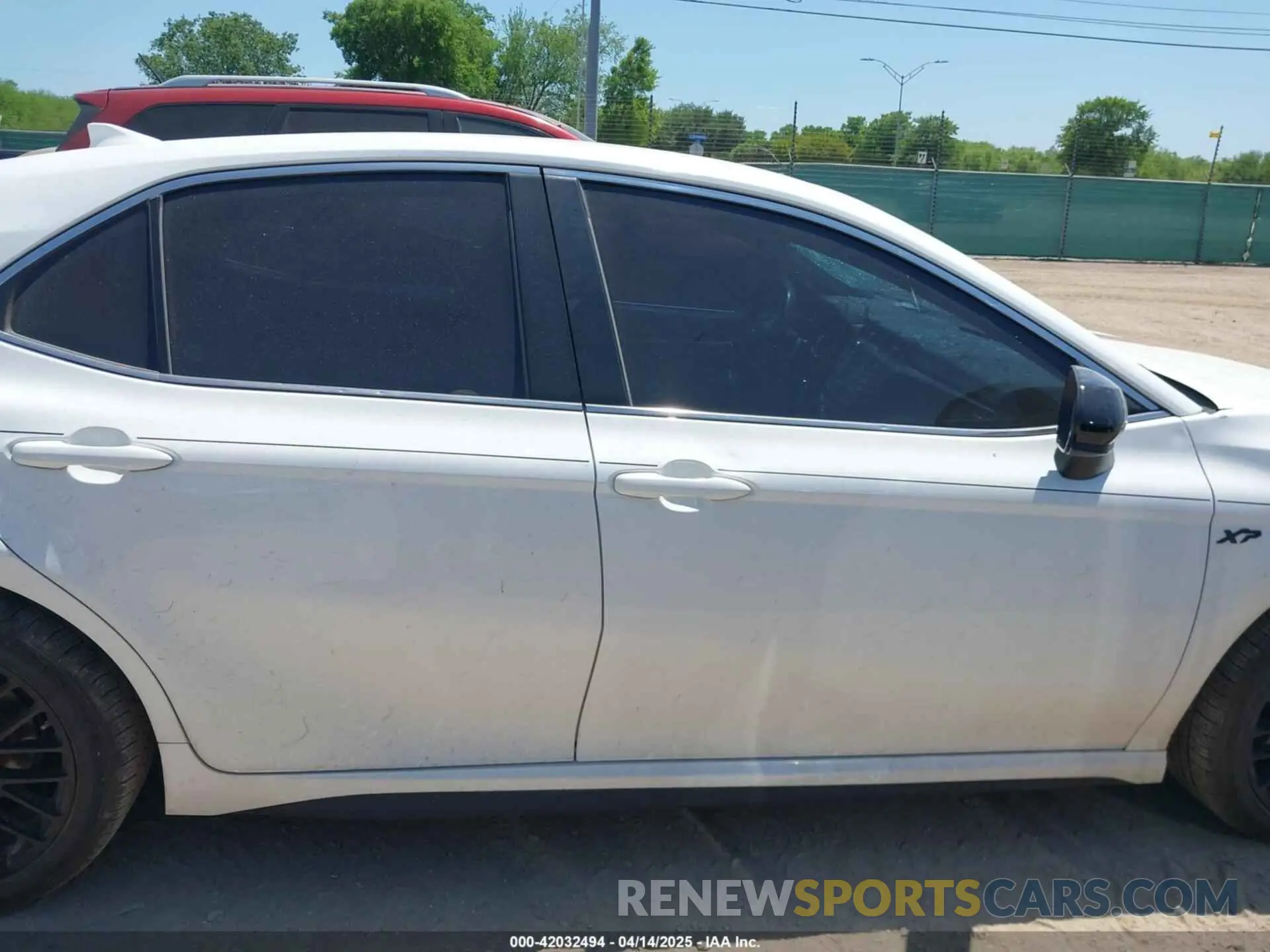 13 Фотография поврежденного автомобиля 4T1B11HK0KU809605 TOYOTA CAMRY 2019