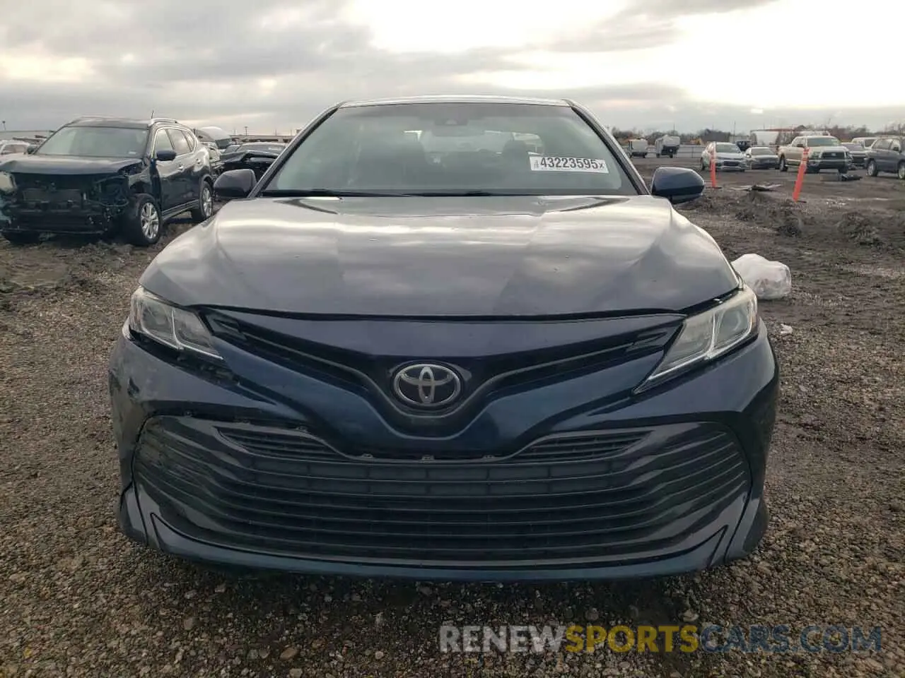 5 Photograph of a damaged car 4T1B11HK0KU812911 TOYOTA CAMRY 2019