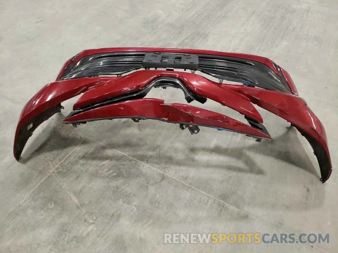 12 Photograph of a damaged car 4T1B11HK0KU828221 TOYOTA CAMRY 2019