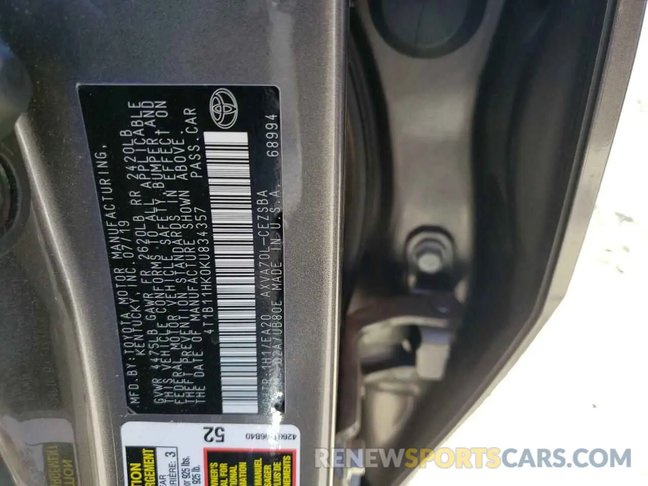 10 Photograph of a damaged car 4T1B11HK0KU834357 TOYOTA CAMRY 2019