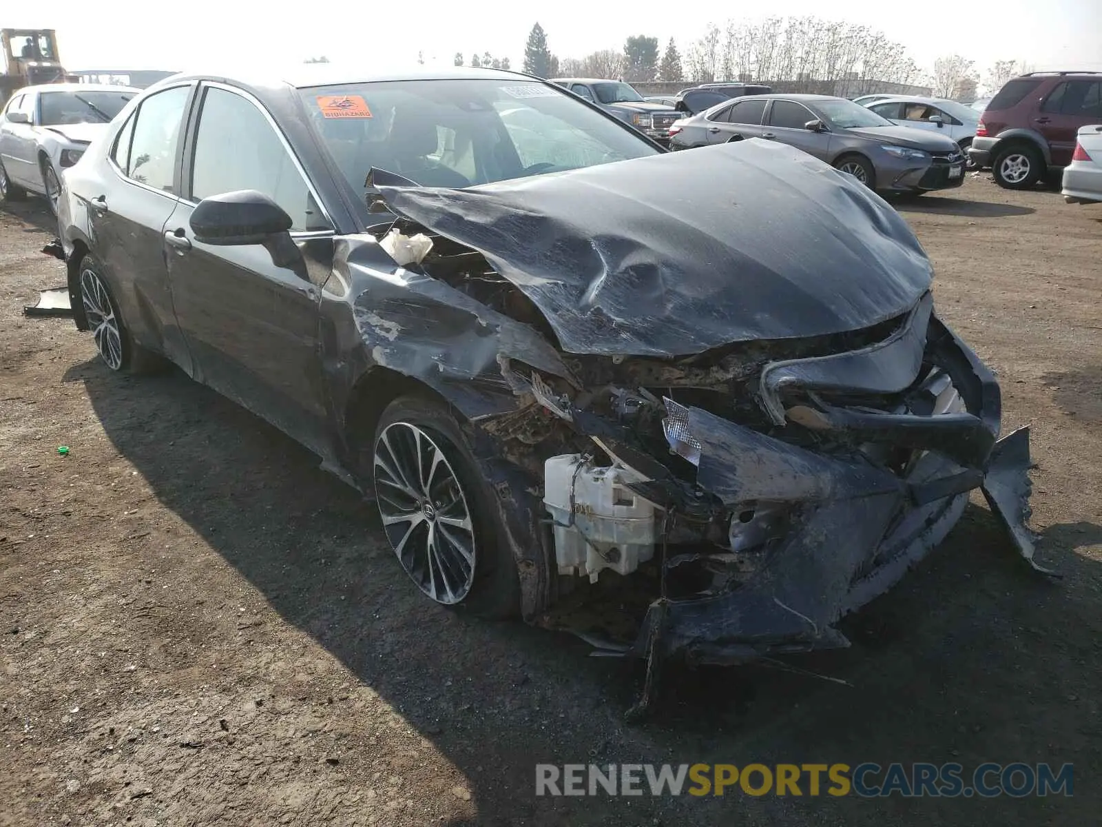 1 Photograph of a damaged car 4T1B11HK0KU835279 TOYOTA CAMRY 2019