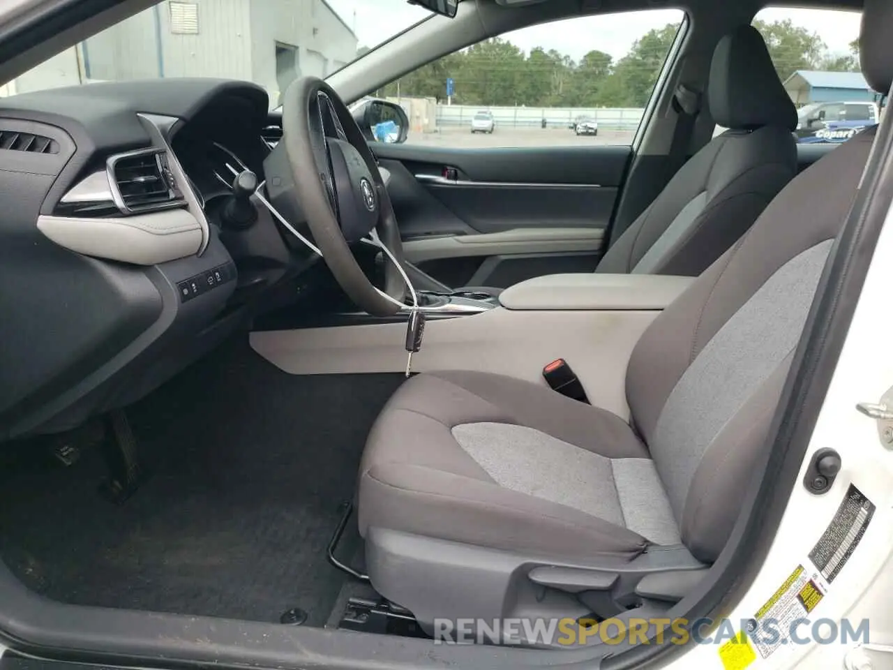 7 Фотография поврежденного автомобиля 4T1B11HK0KU849280 TOYOTA CAMRY 2019