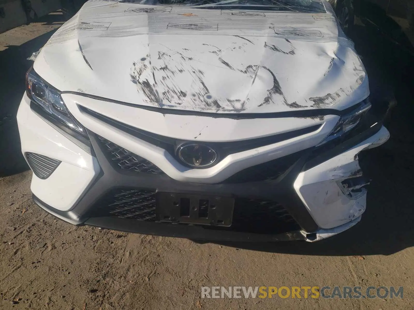 7 Photograph of a damaged car 4T1B11HK0KU850963 TOYOTA CAMRY 2019