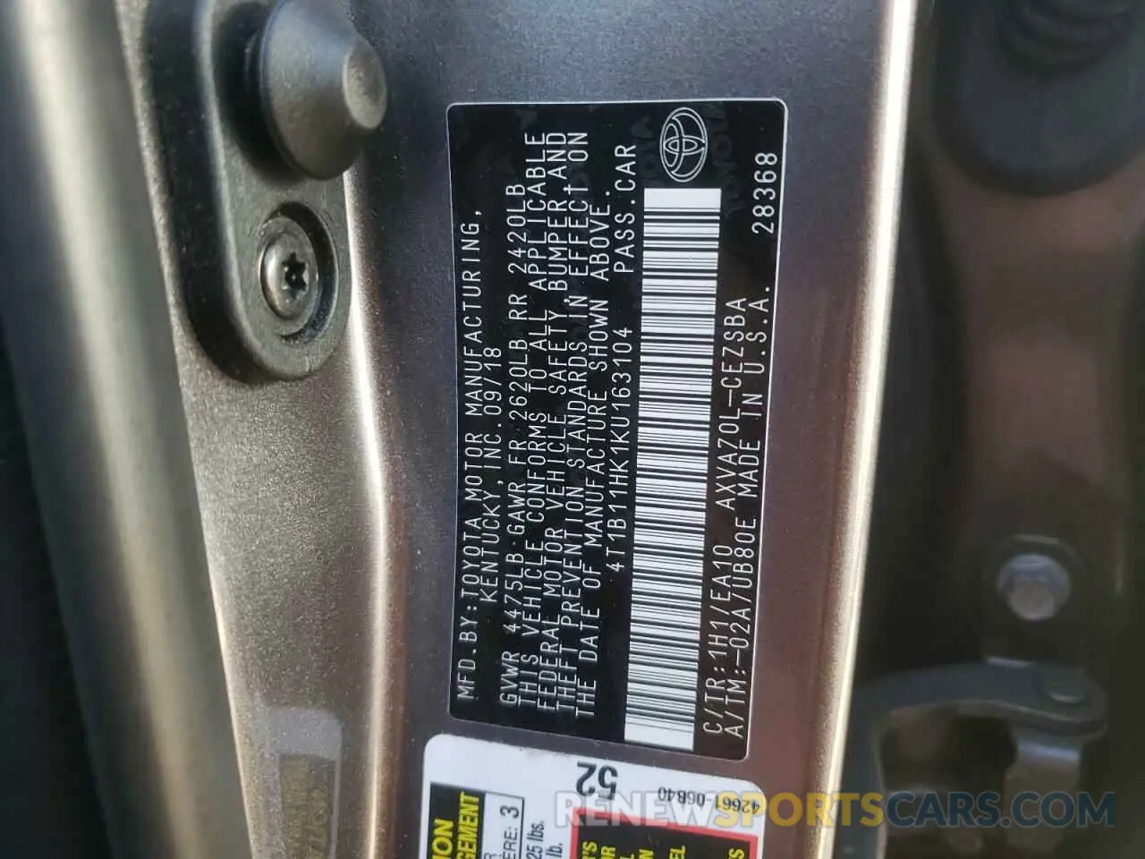 10 Photograph of a damaged car 4T1B11HK1KU163104 TOYOTA CAMRY 2019
