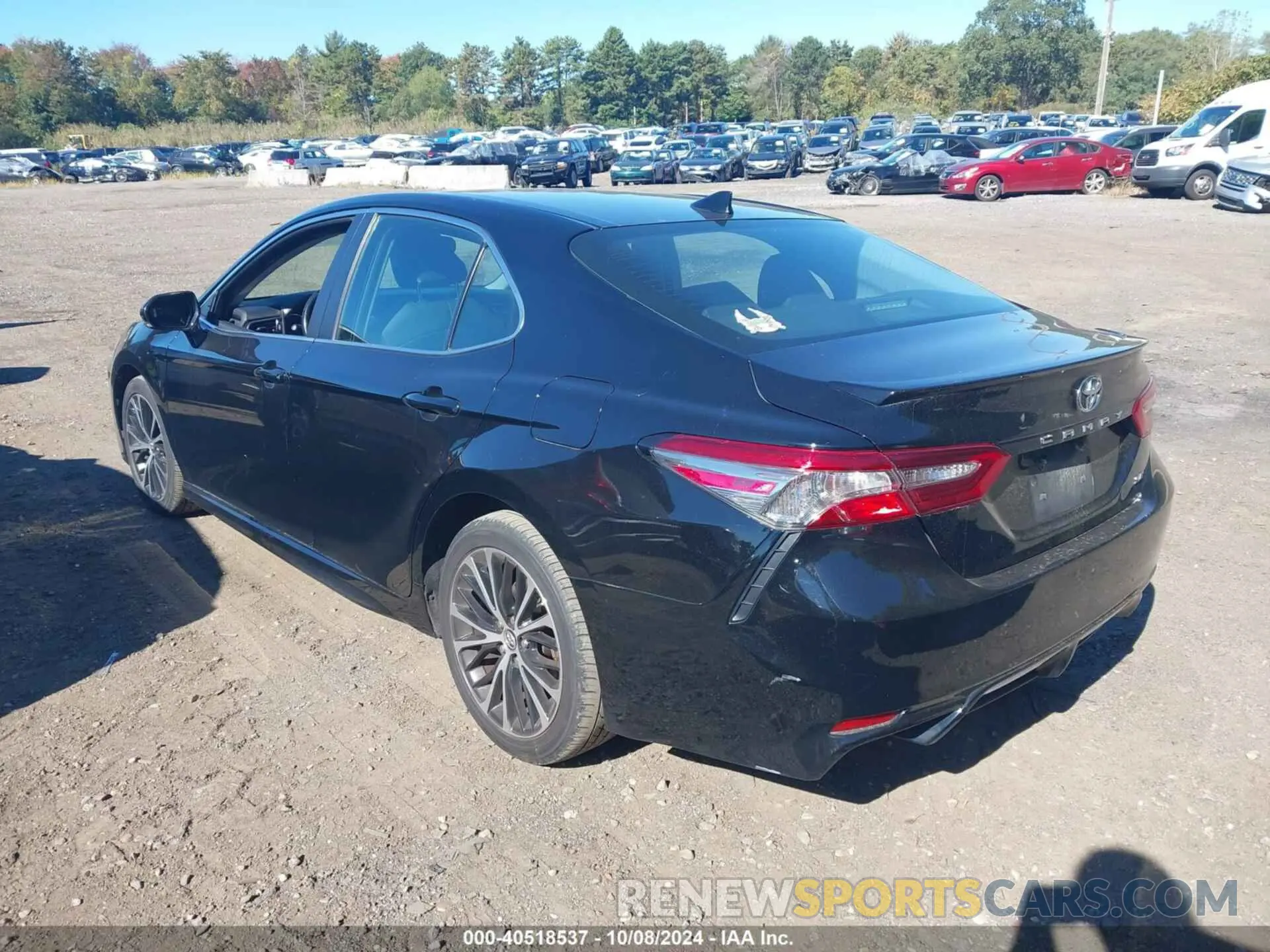 3 Photograph of a damaged car 4T1B11HK1KU176404 TOYOTA CAMRY 2019