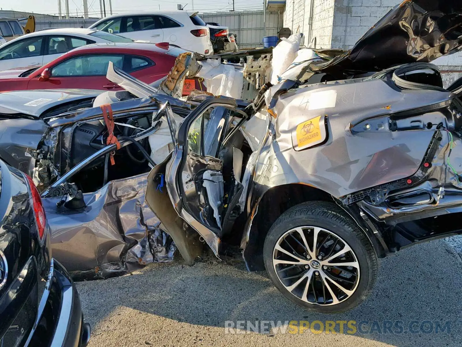 10 Photograph of a damaged car 4T1B11HK1KU178136 TOYOTA CAMRY 2019