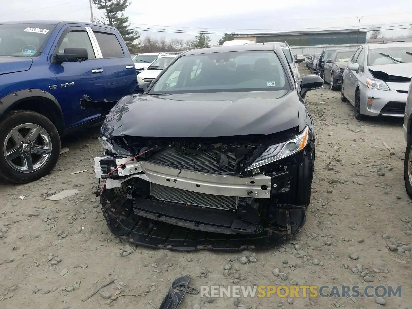 9 Photograph of a damaged car 4T1B11HK1KU193316 TOYOTA CAMRY 2019