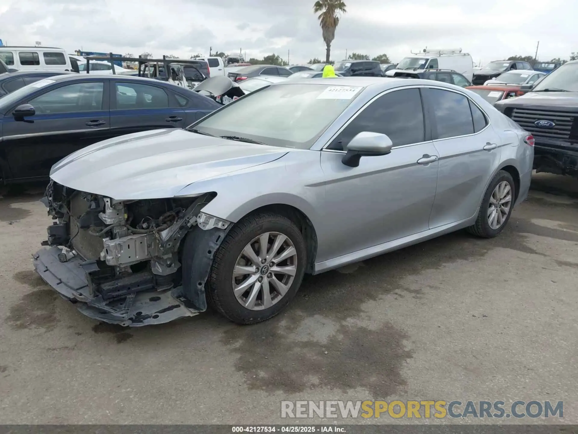 2 Фотография поврежденного автомобиля 4T1B11HK1KU205545 TOYOTA CAMRY 2019