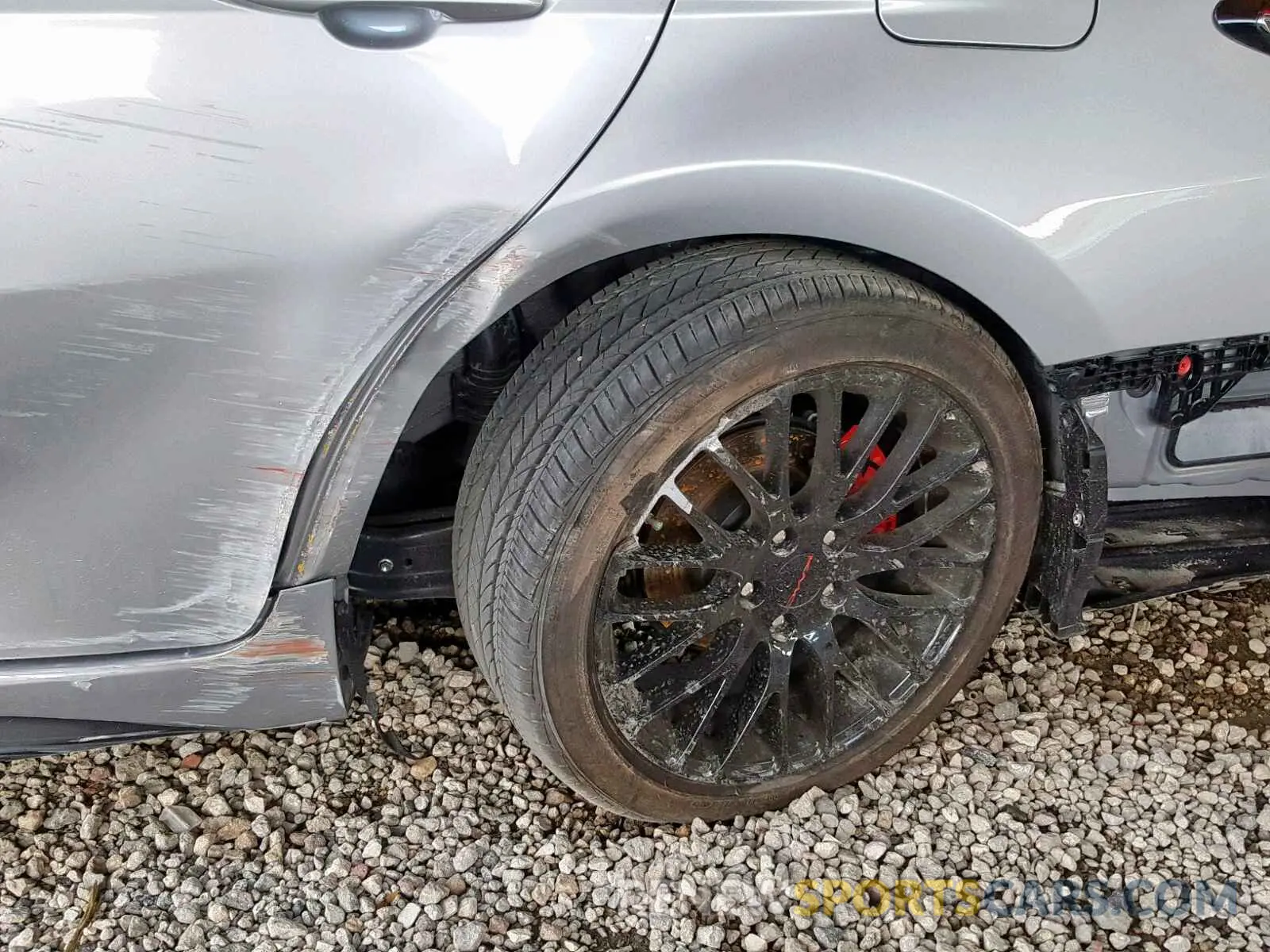 9 Photograph of a damaged car 4T1B11HK1KU214052 TOYOTA CAMRY 2019