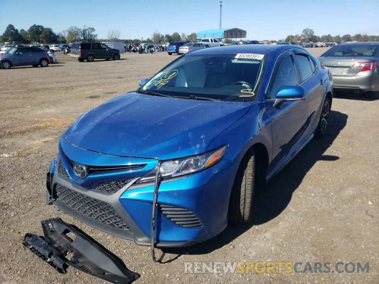 2 Photograph of a damaged car 4T1B11HK1KU215931 TOYOTA CAMRY 2019