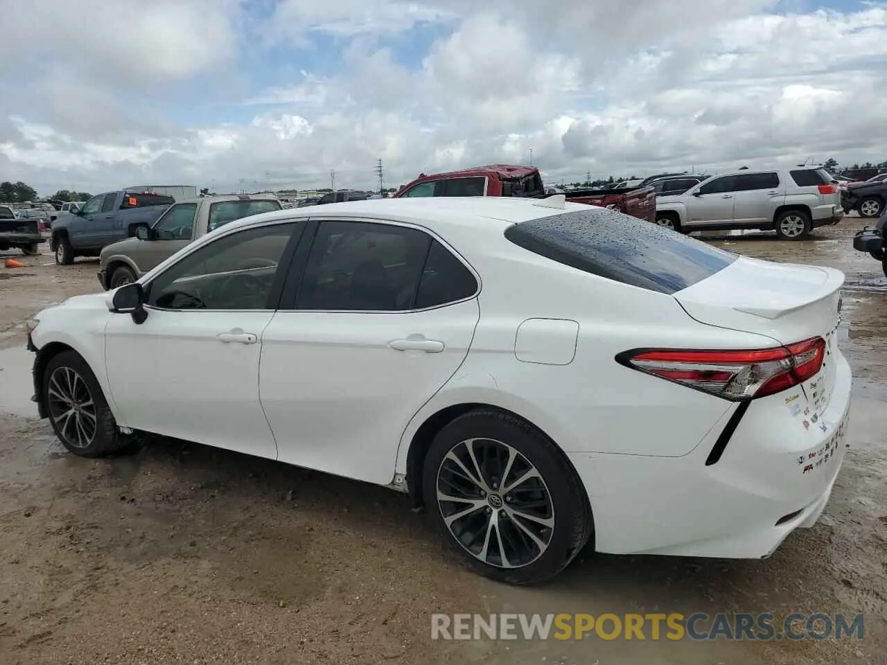 2 Photograph of a damaged car 4T1B11HK1KU217873 TOYOTA CAMRY 2019