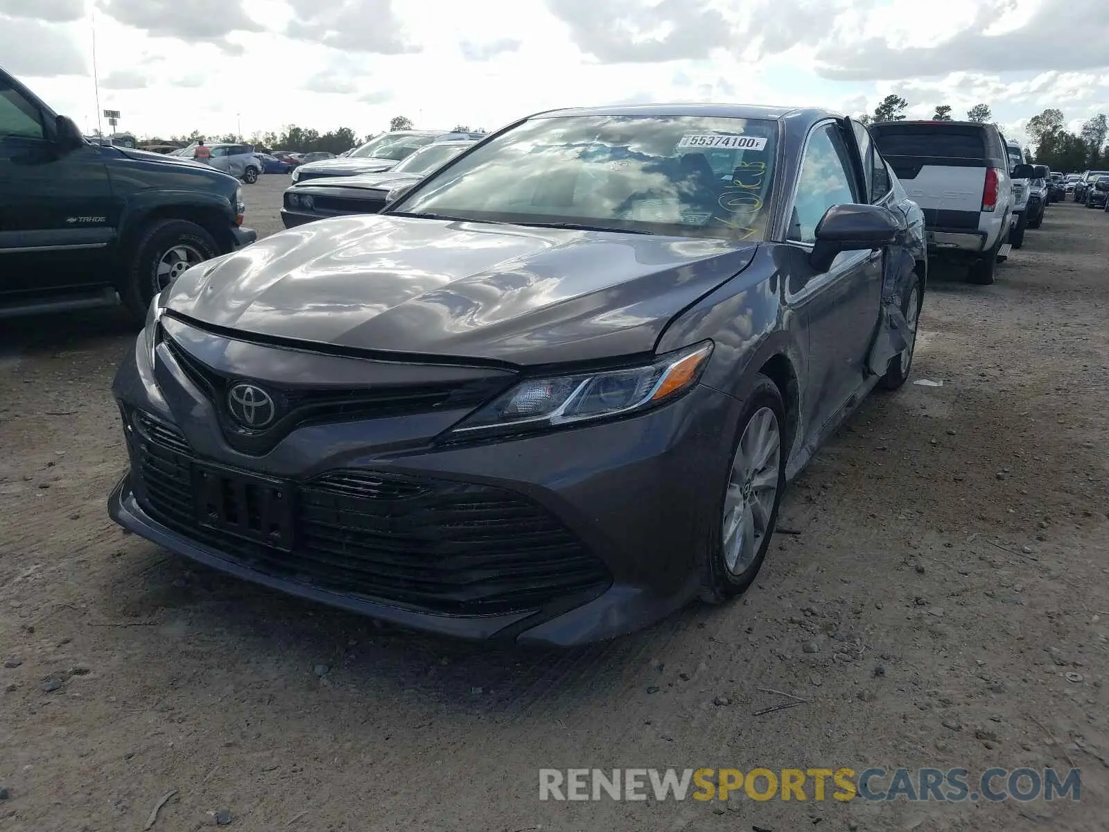 2 Photograph of a damaged car 4T1B11HK1KU225200 TOYOTA CAMRY 2019