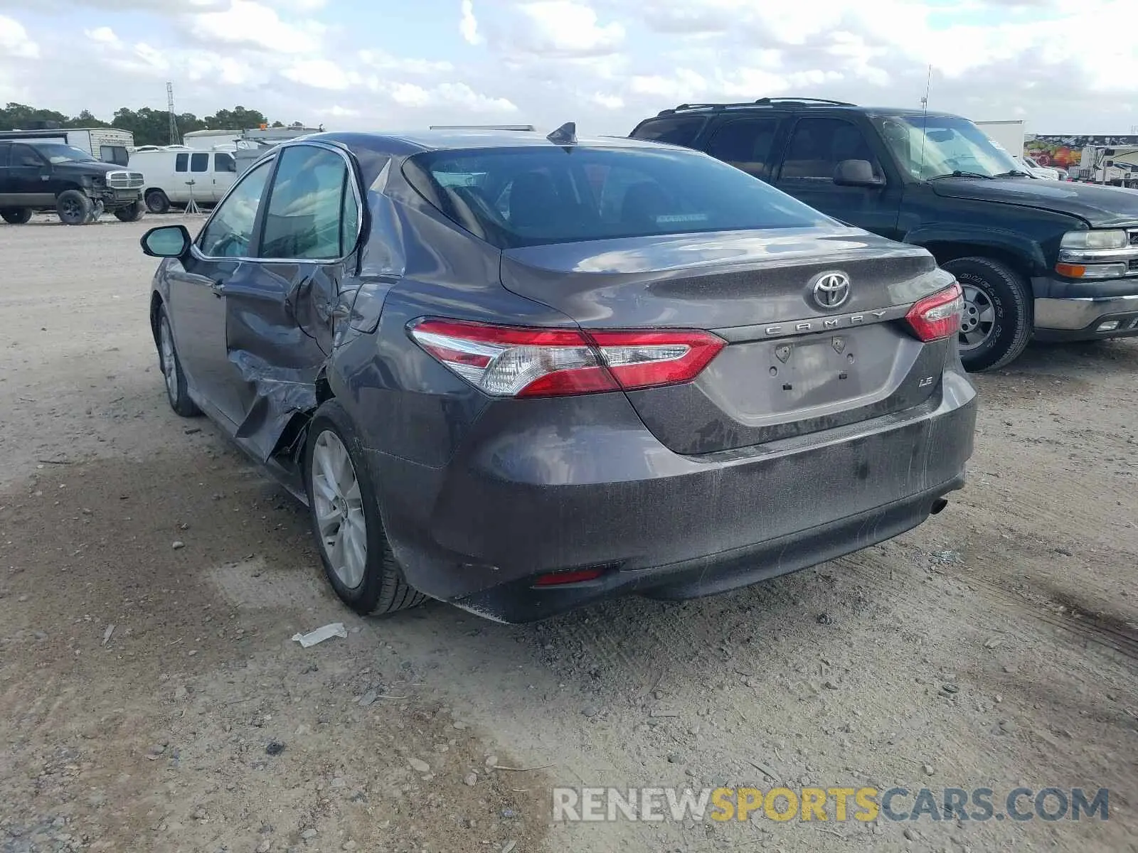 3 Photograph of a damaged car 4T1B11HK1KU225200 TOYOTA CAMRY 2019