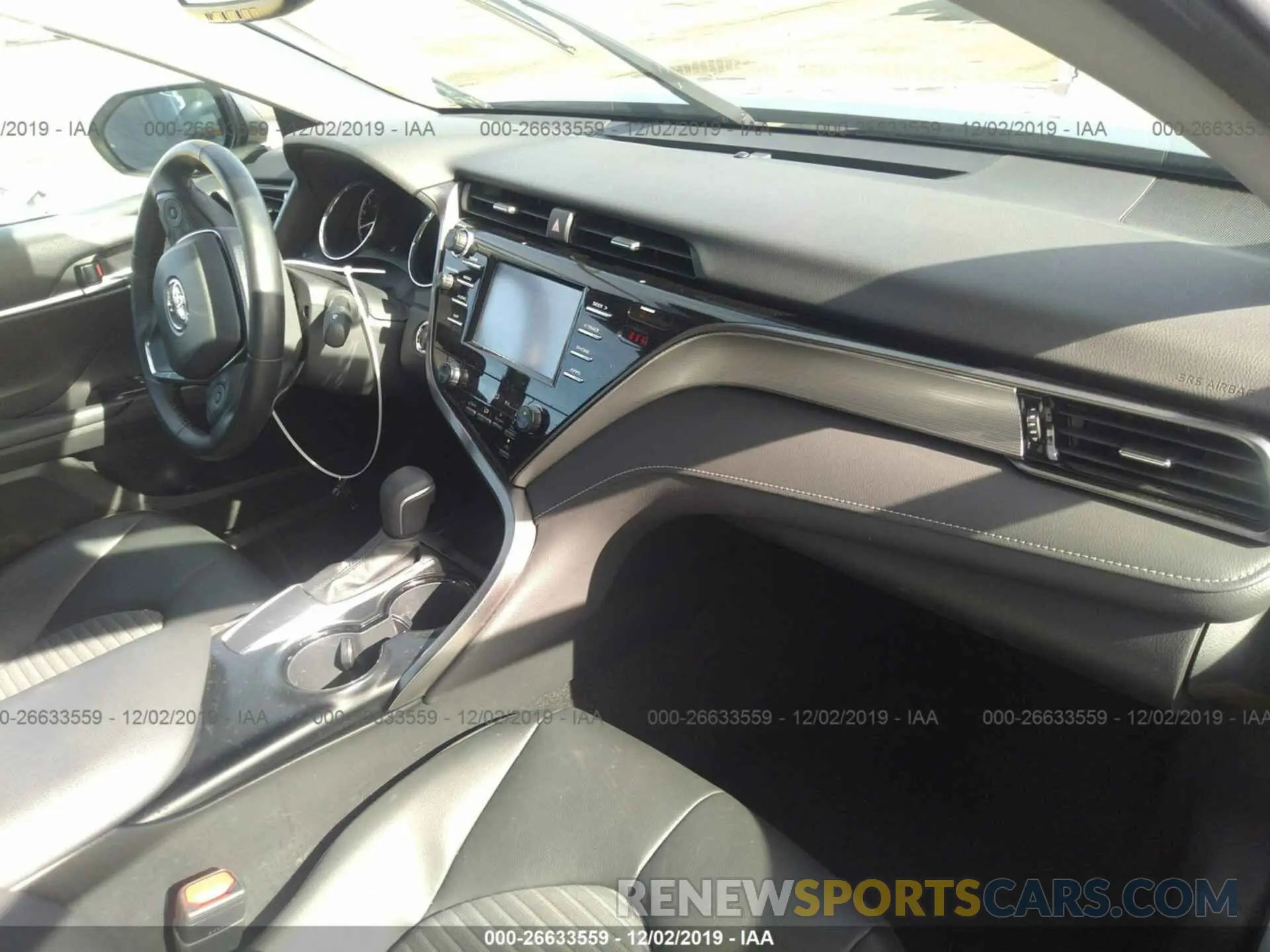5 Photograph of a damaged car 4T1B11HK1KU228565 TOYOTA CAMRY 2019
