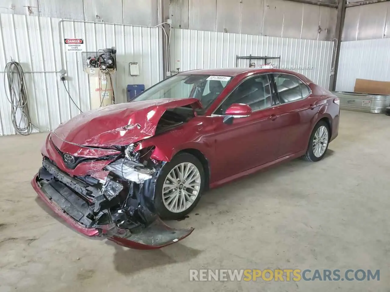 1 Photograph of a damaged car 4T1B11HK1KU234706 TOYOTA CAMRY 2019