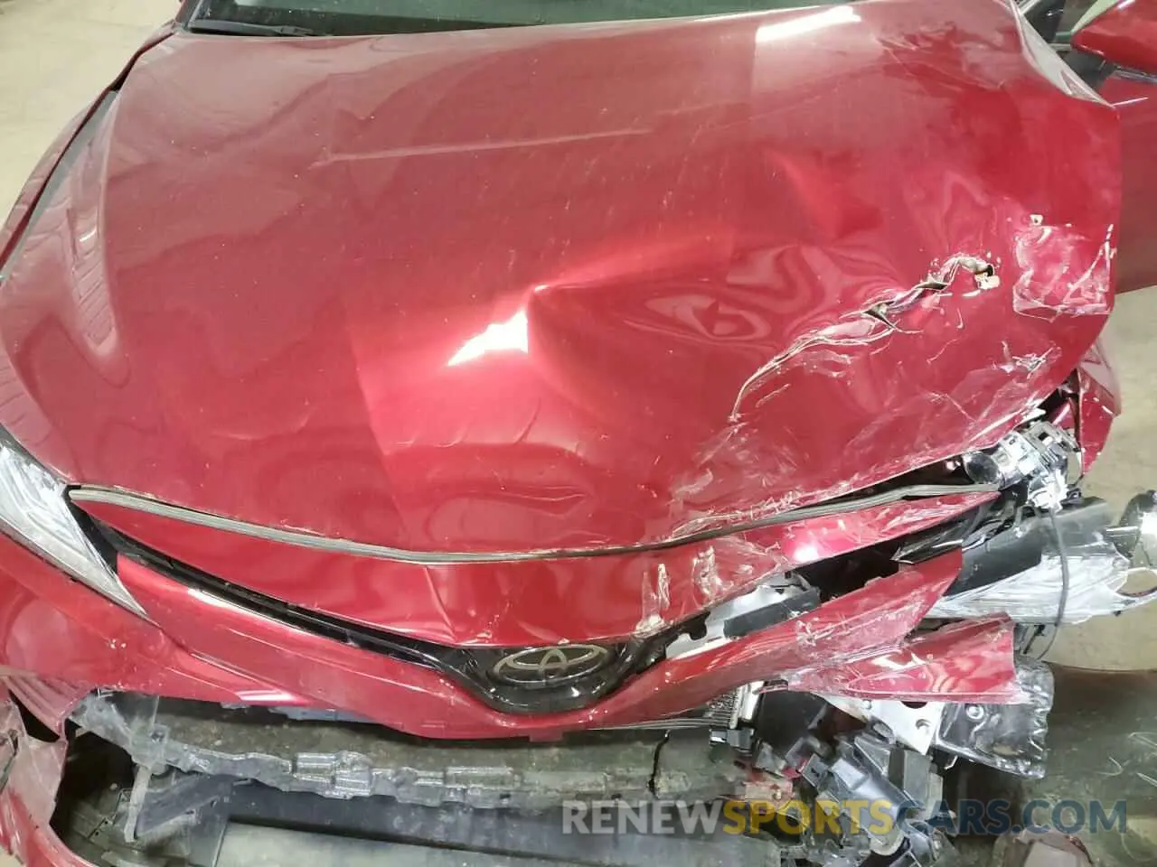 11 Photograph of a damaged car 4T1B11HK1KU234706 TOYOTA CAMRY 2019