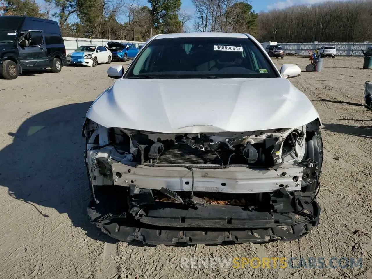 5 Photograph of a damaged car 4T1B11HK1KU235161 TOYOTA CAMRY 2019