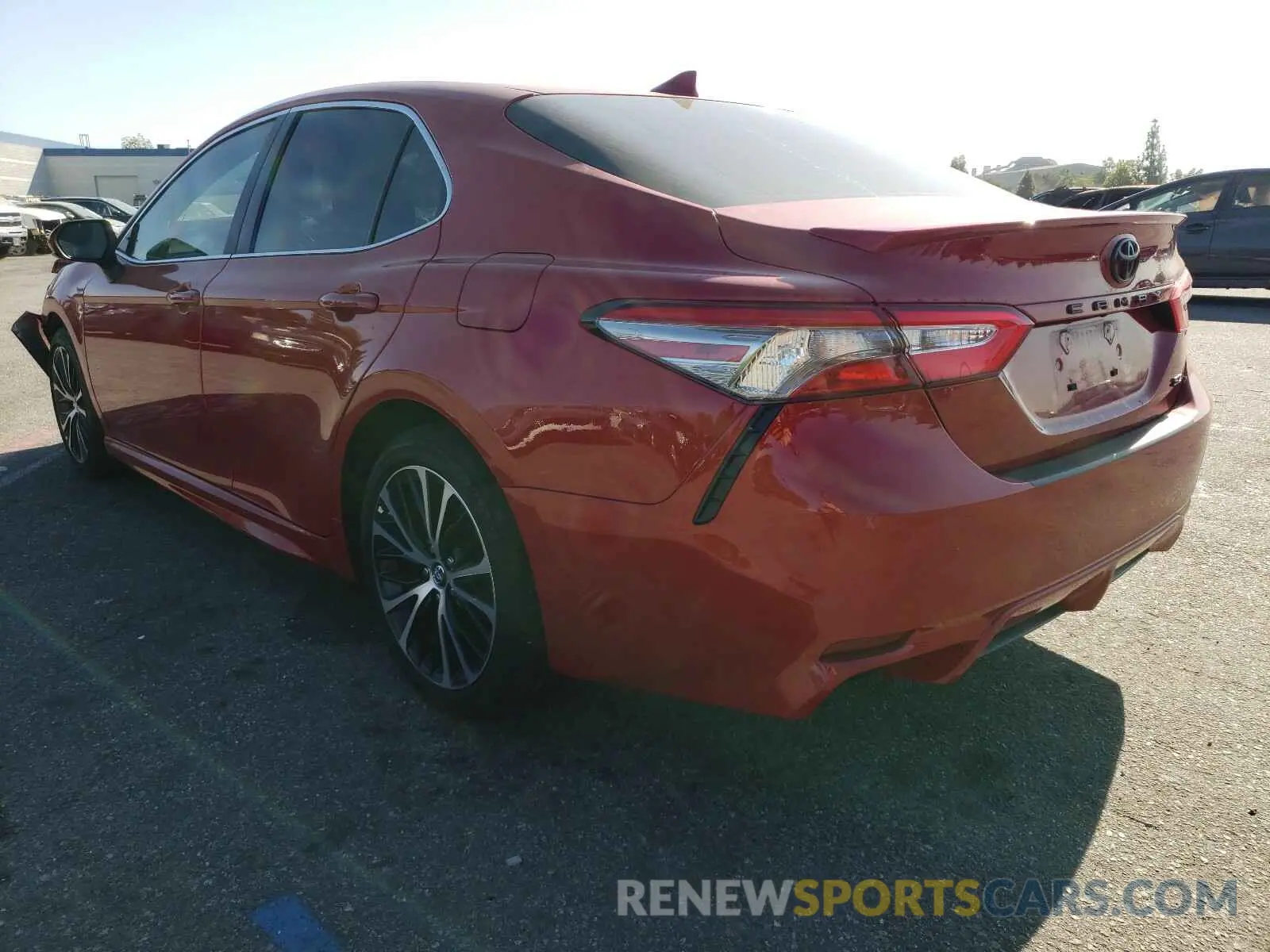 3 Photograph of a damaged car 4T1B11HK1KU247004 TOYOTA CAMRY 2019