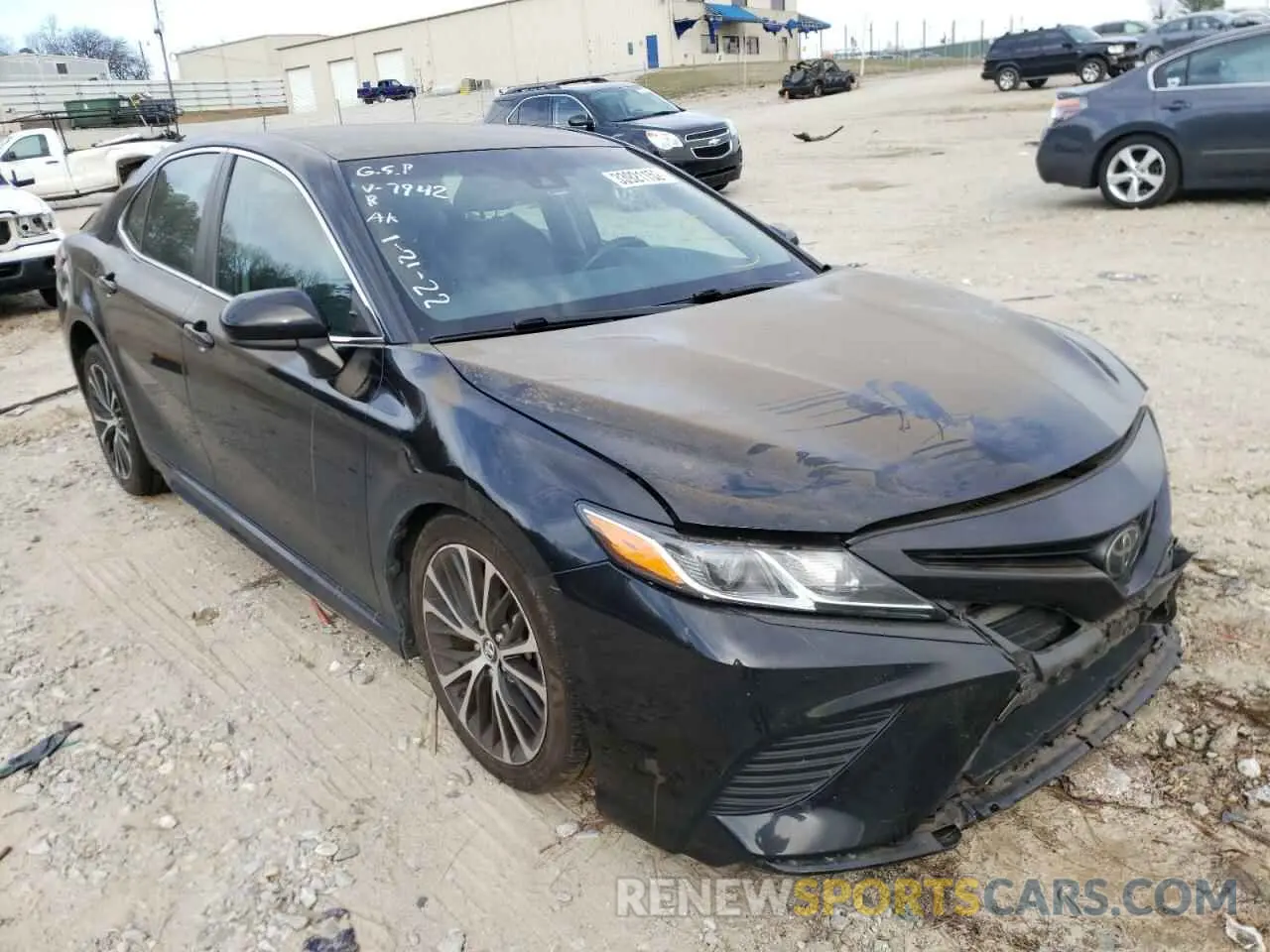 1 Photograph of a damaged car 4T1B11HK1KU247942 TOYOTA CAMRY 2019