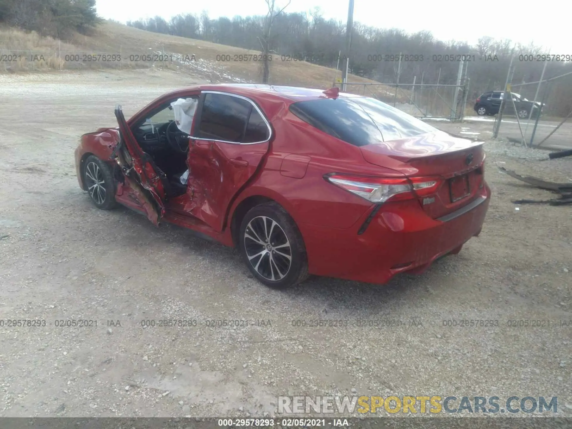 3 Photograph of a damaged car 4T1B11HK1KU251389 TOYOTA CAMRY 2019