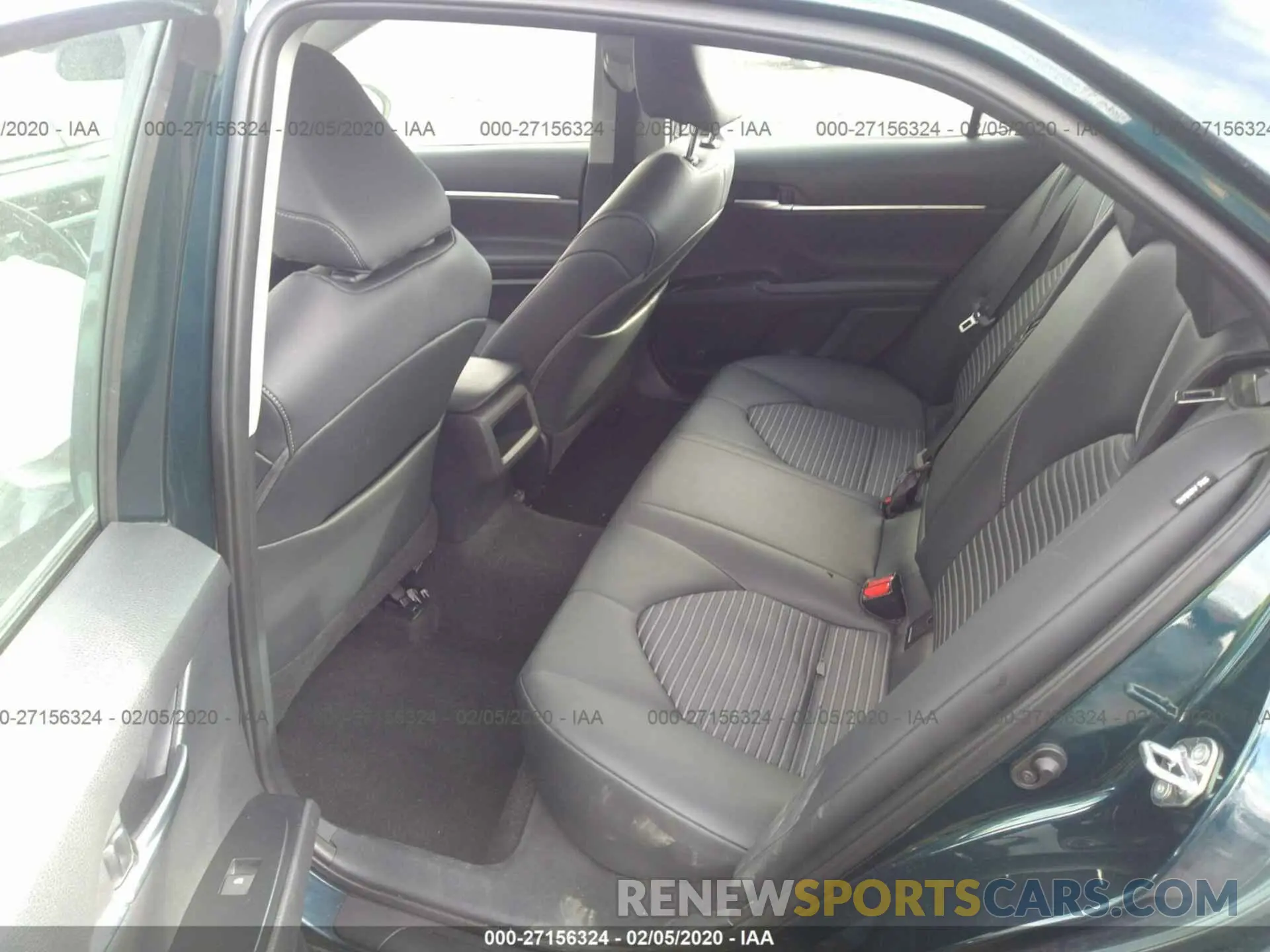 8 Photograph of a damaged car 4T1B11HK1KU253420 TOYOTA CAMRY 2019