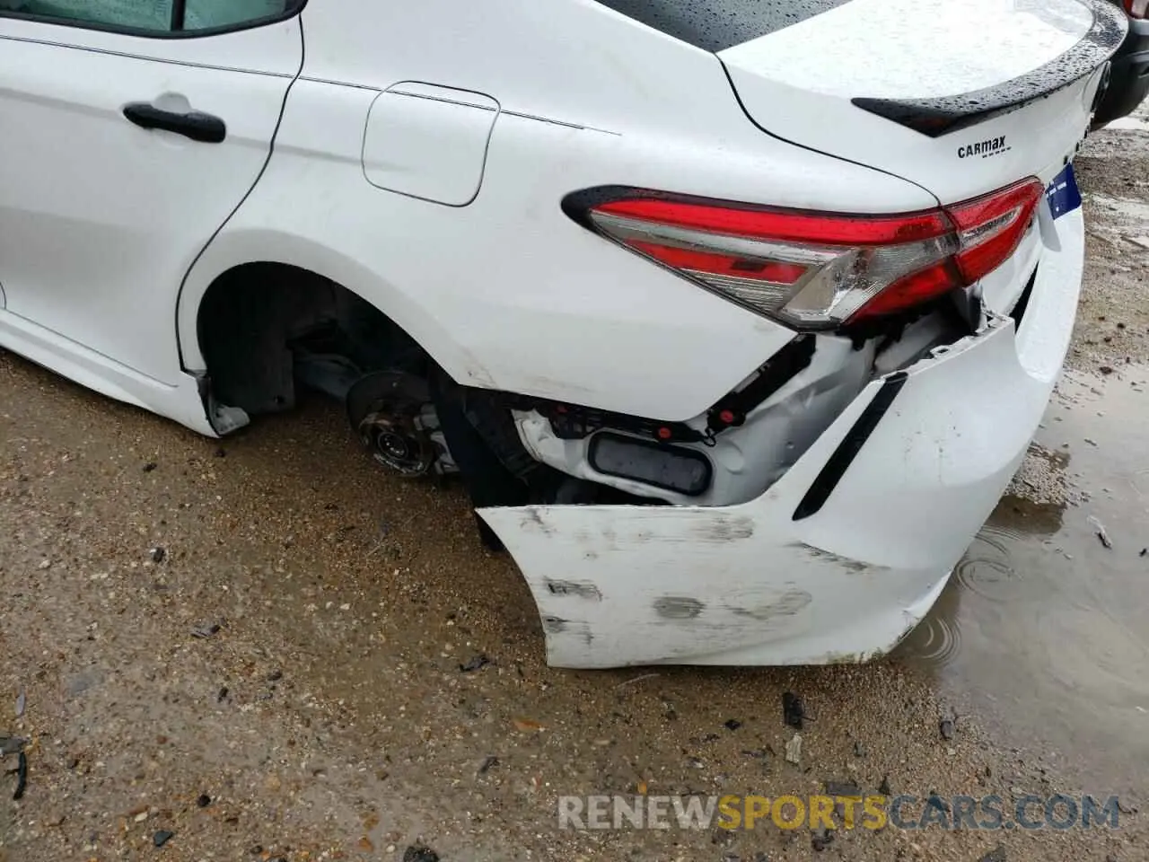 9 Photograph of a damaged car 4T1B11HK1KU254194 TOYOTA CAMRY 2019