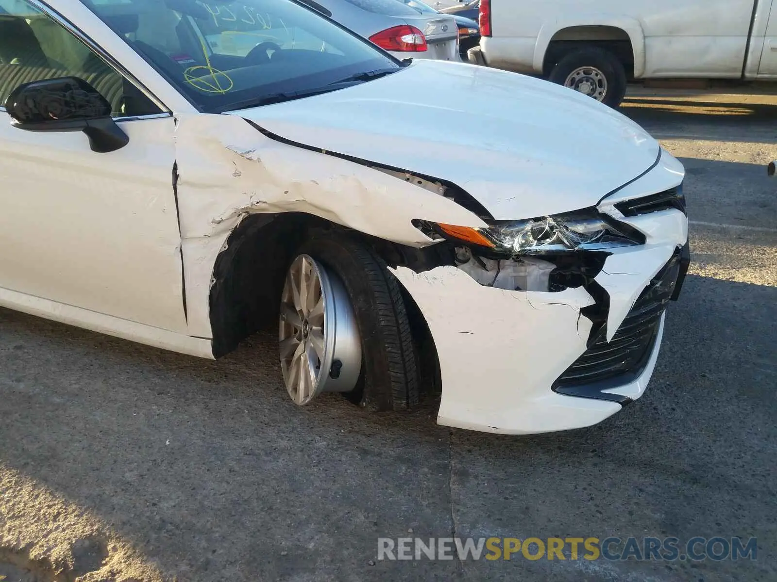 9 Photograph of a damaged car 4T1B11HK1KU259850 TOYOTA CAMRY 2019