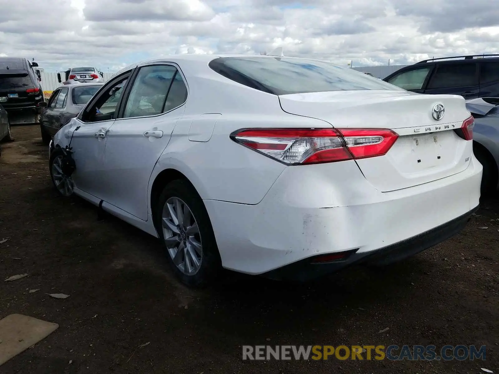 3 Photograph of a damaged car 4T1B11HK1KU267916 TOYOTA CAMRY 2019