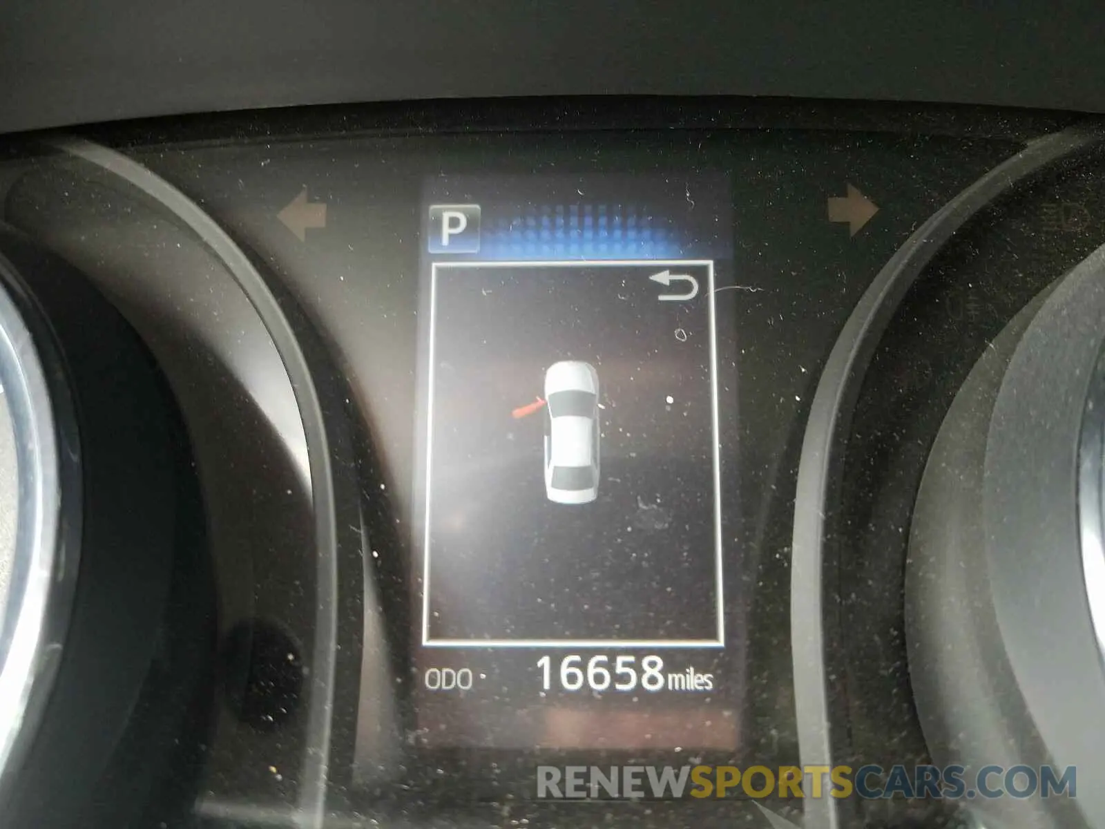 8 Photograph of a damaged car 4T1B11HK1KU270167 TOYOTA CAMRY 2019