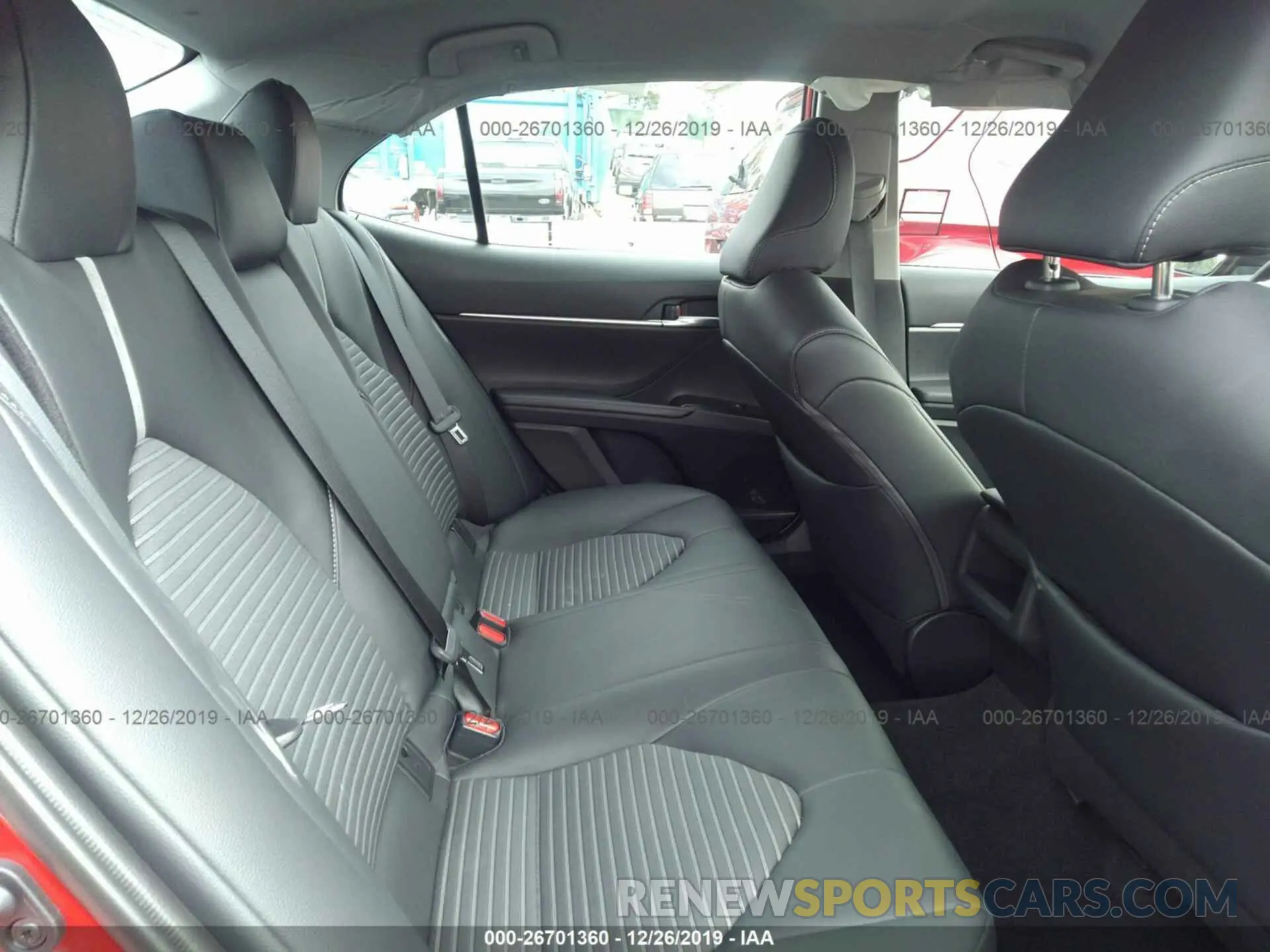 8 Photograph of a damaged car 4T1B11HK1KU273439 TOYOTA CAMRY 2019