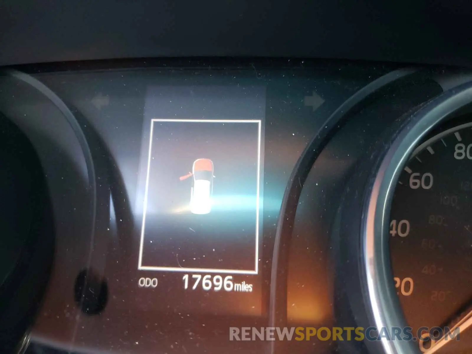 8 Photograph of a damaged car 4T1B11HK1KU275496 TOYOTA CAMRY 2019