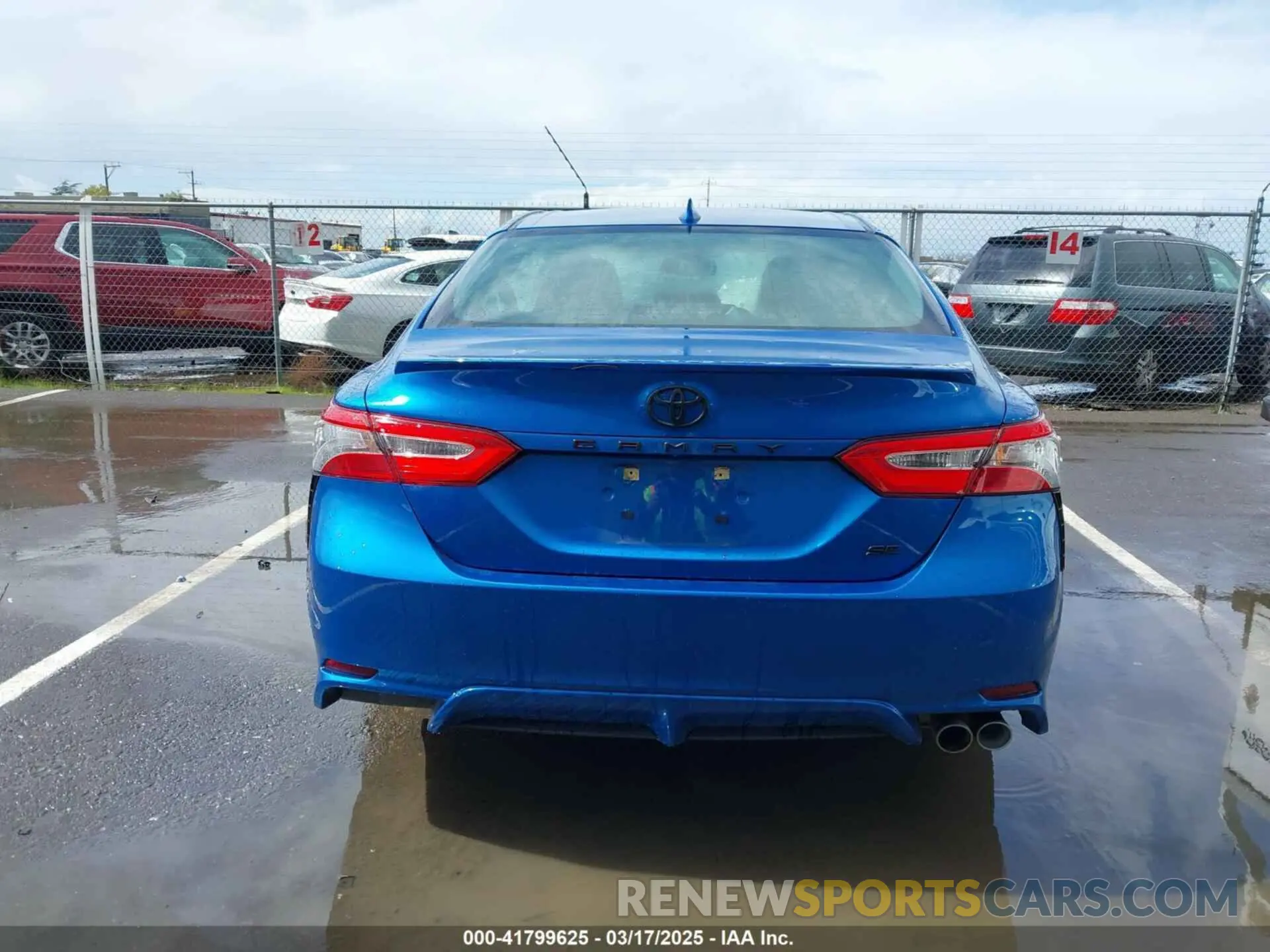 16 Фотография поврежденного автомобиля 4T1B11HK1KU282870 TOYOTA CAMRY 2019